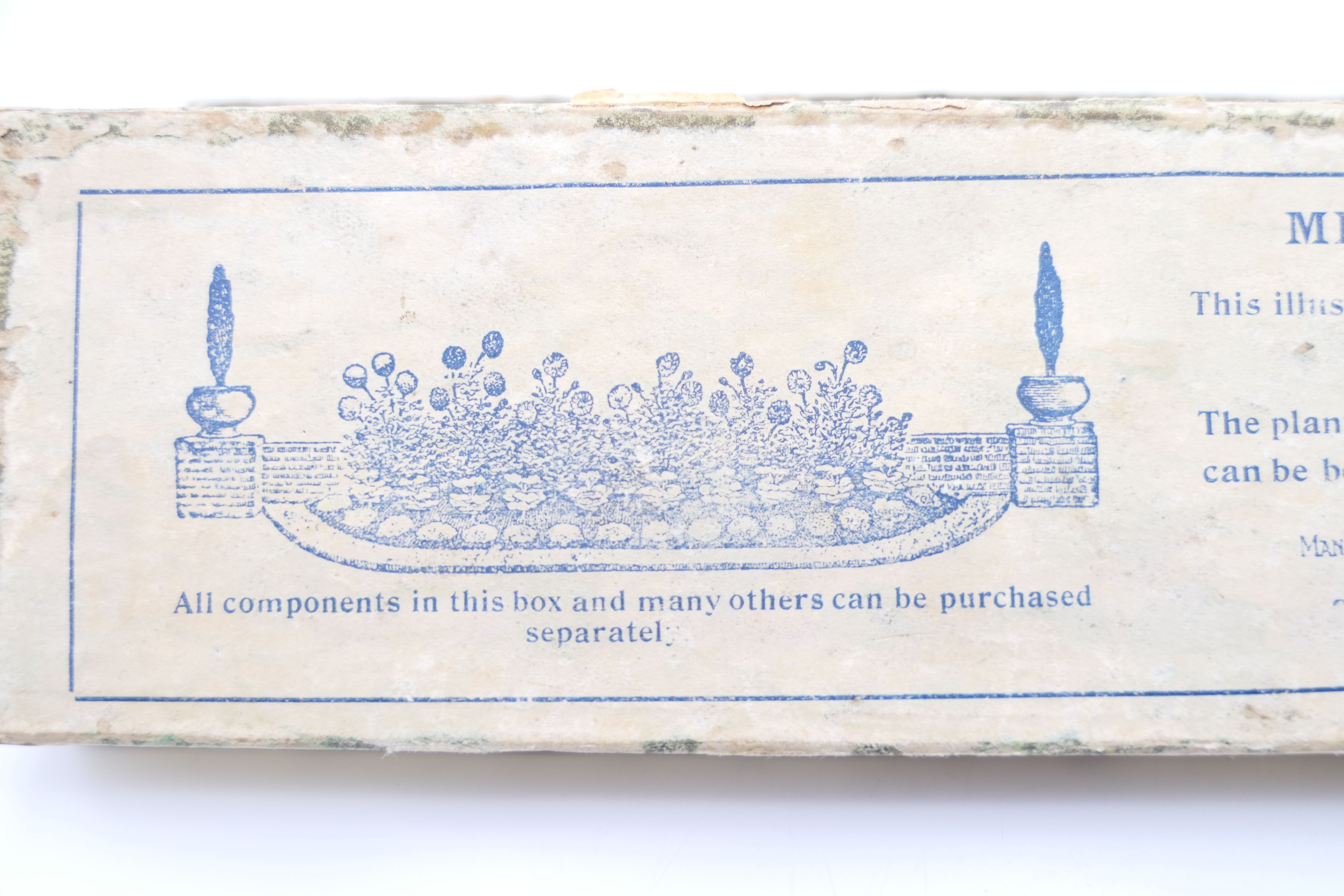 A Britain's boxed miniature garden set. Box 23 x 6.25 cm. - Image 16 of 16