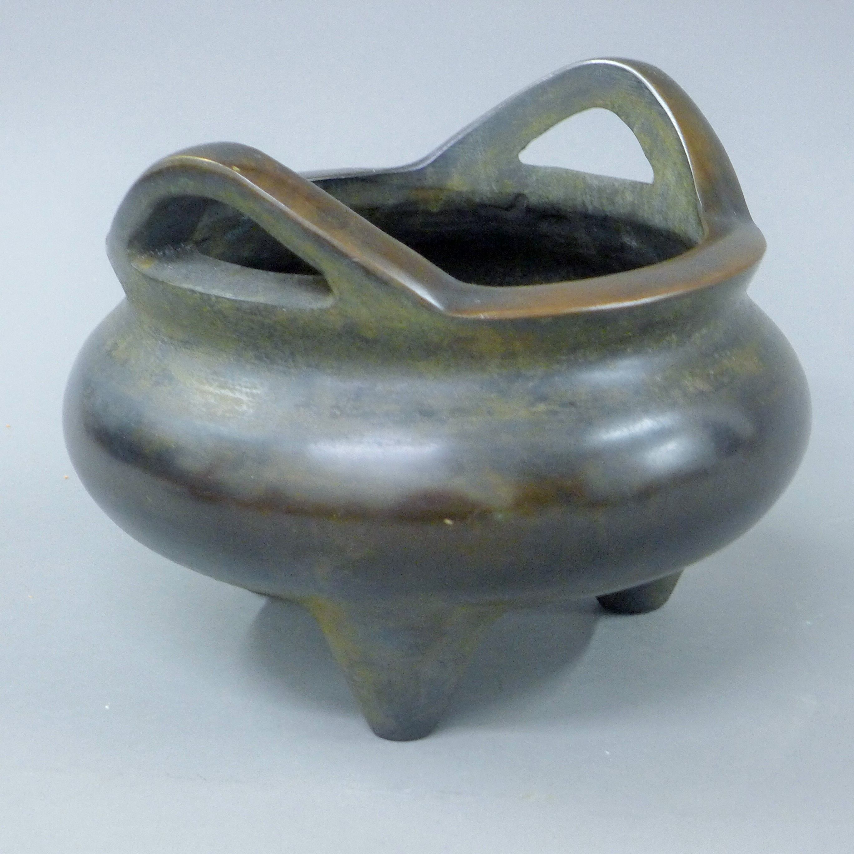 A large Chinese bronze censor. 18 cm high. - Image 3 of 5