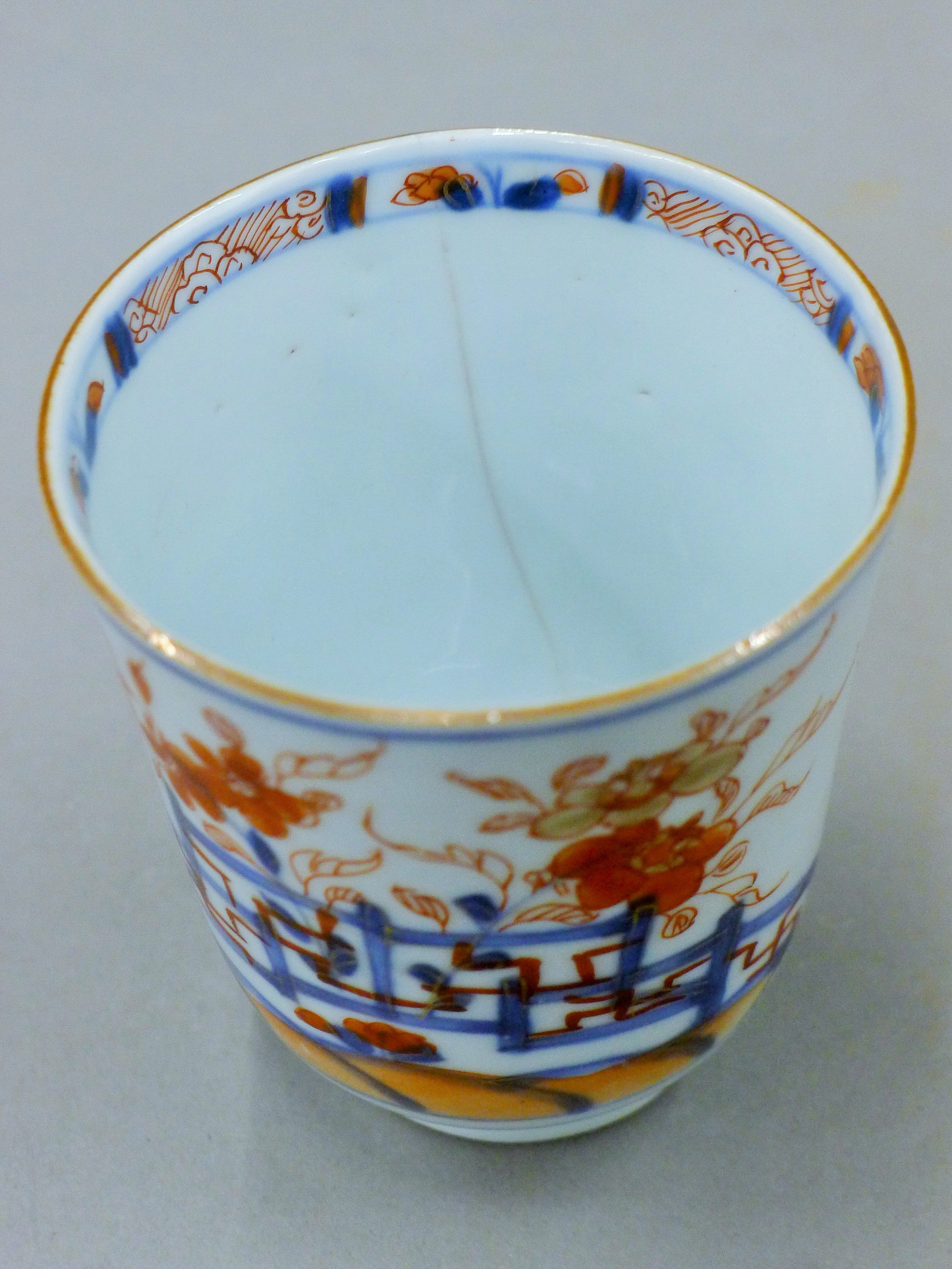 A quantity of Chinese porcelain. - Image 14 of 33