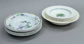 A quantity of various Copeland and Wedgwood plates.