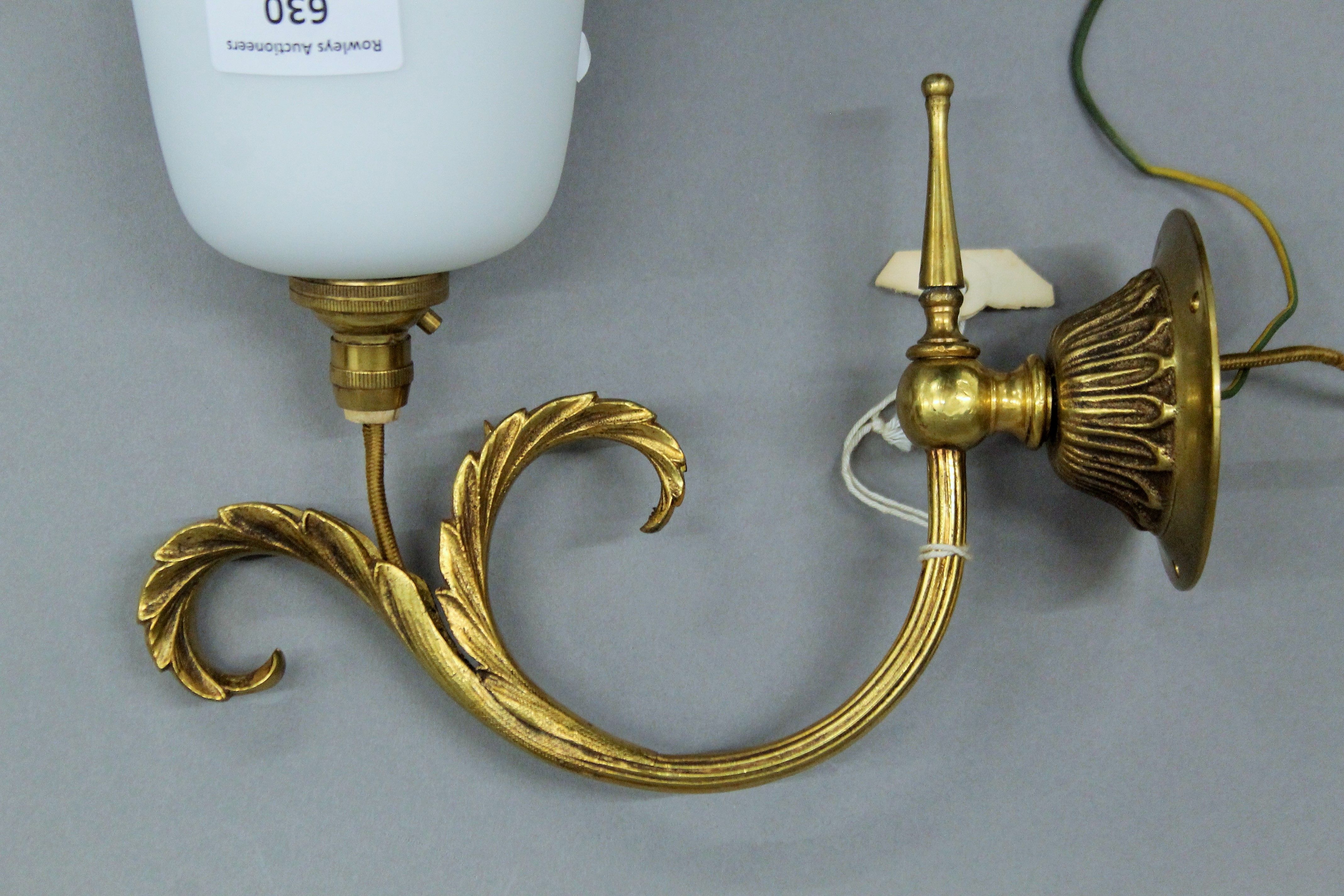 Two brass wall lights, one with milk glass shade. The shade 11.5 cm high. - Image 3 of 3