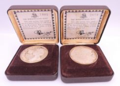 Two boxed Elizabeth II sterling silver Silver Jubilee commemorative medals.