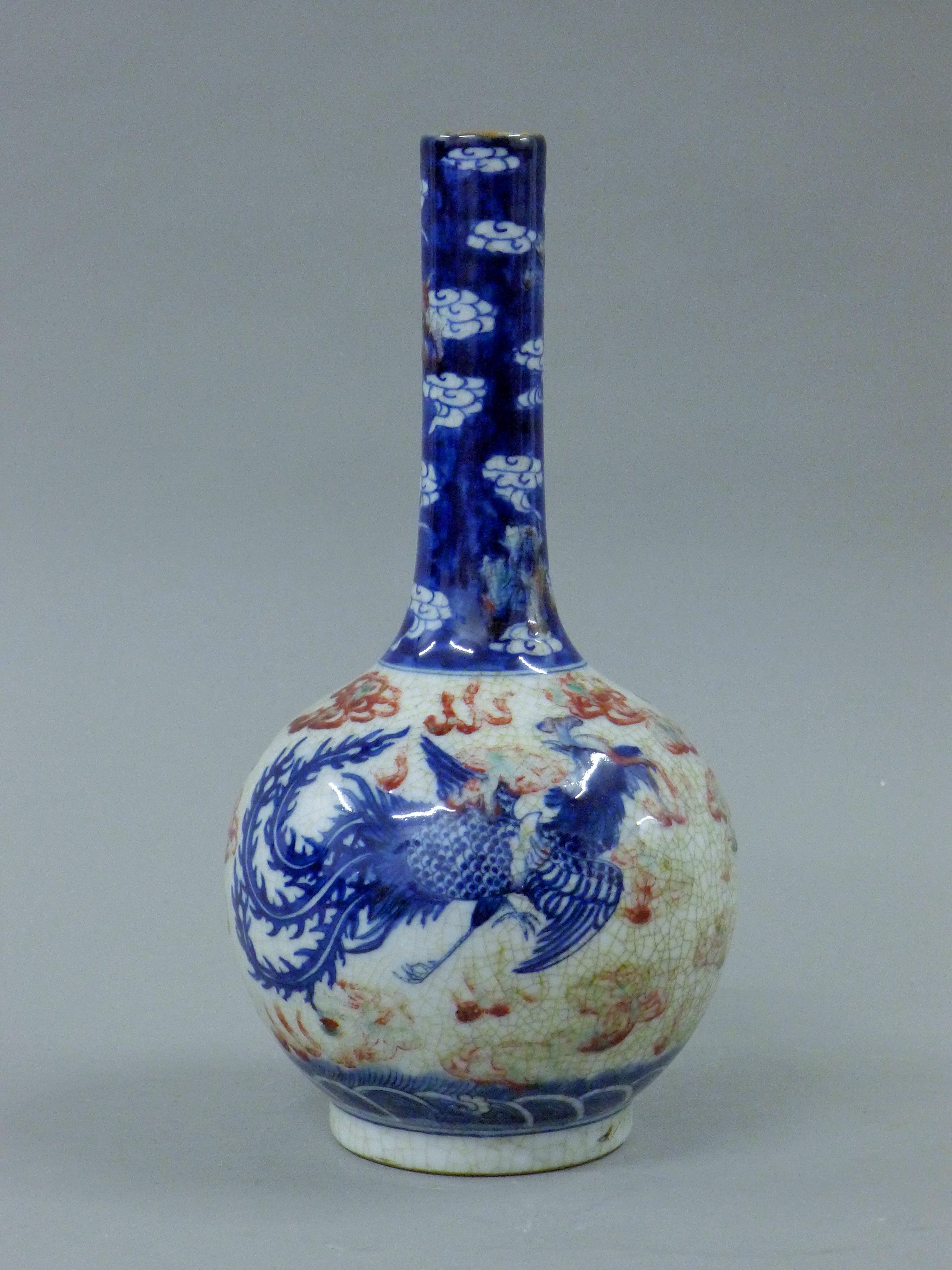 A Chinese crackle glaze porcelain vase. 28 cm high. - Image 2 of 5