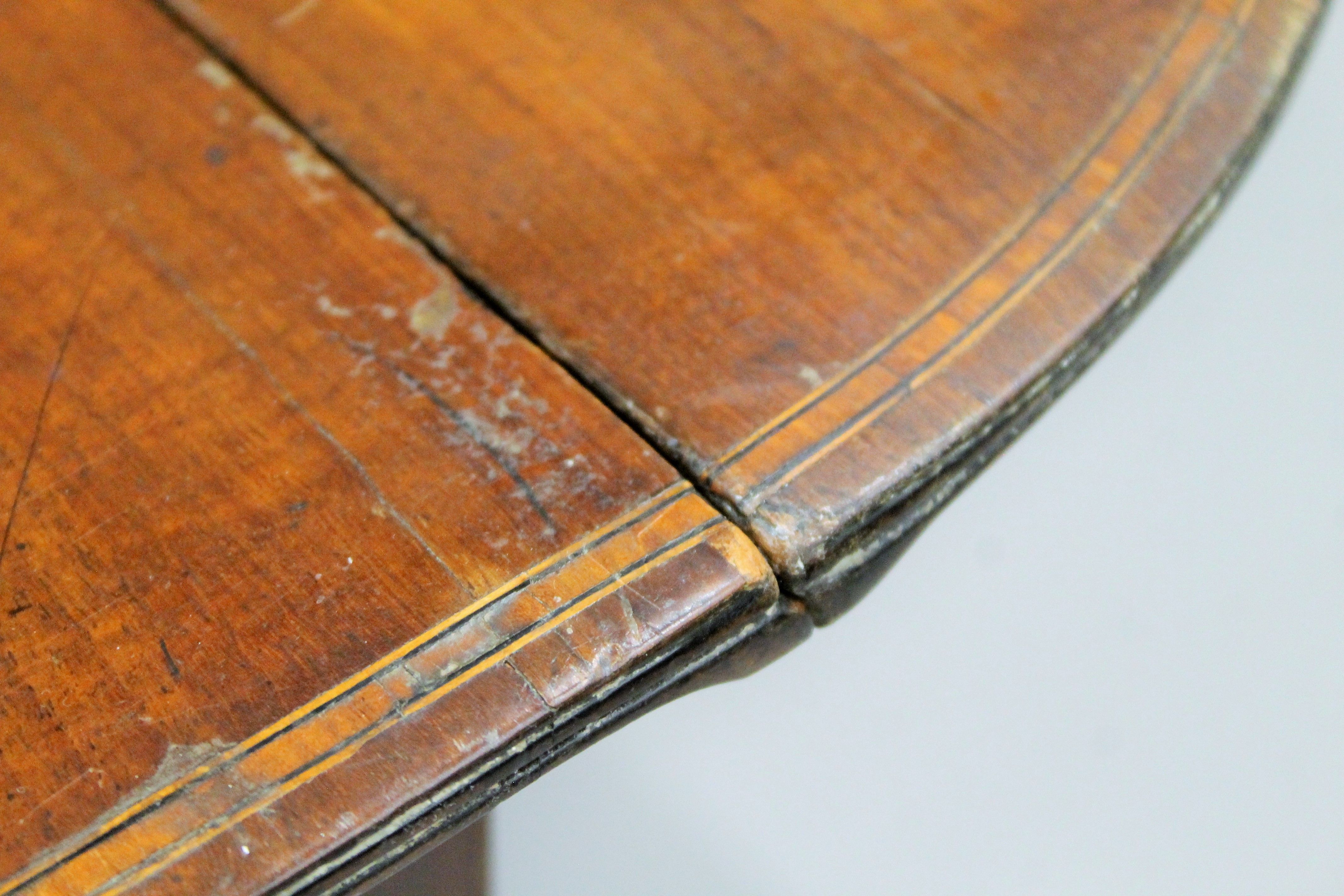 A 19th century mahogany single drawer drop leaf Pembroke table. 45 cm wide flaps down. - Image 8 of 11
