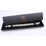 A gentleman's silver bracelet. 21.5 cm long.