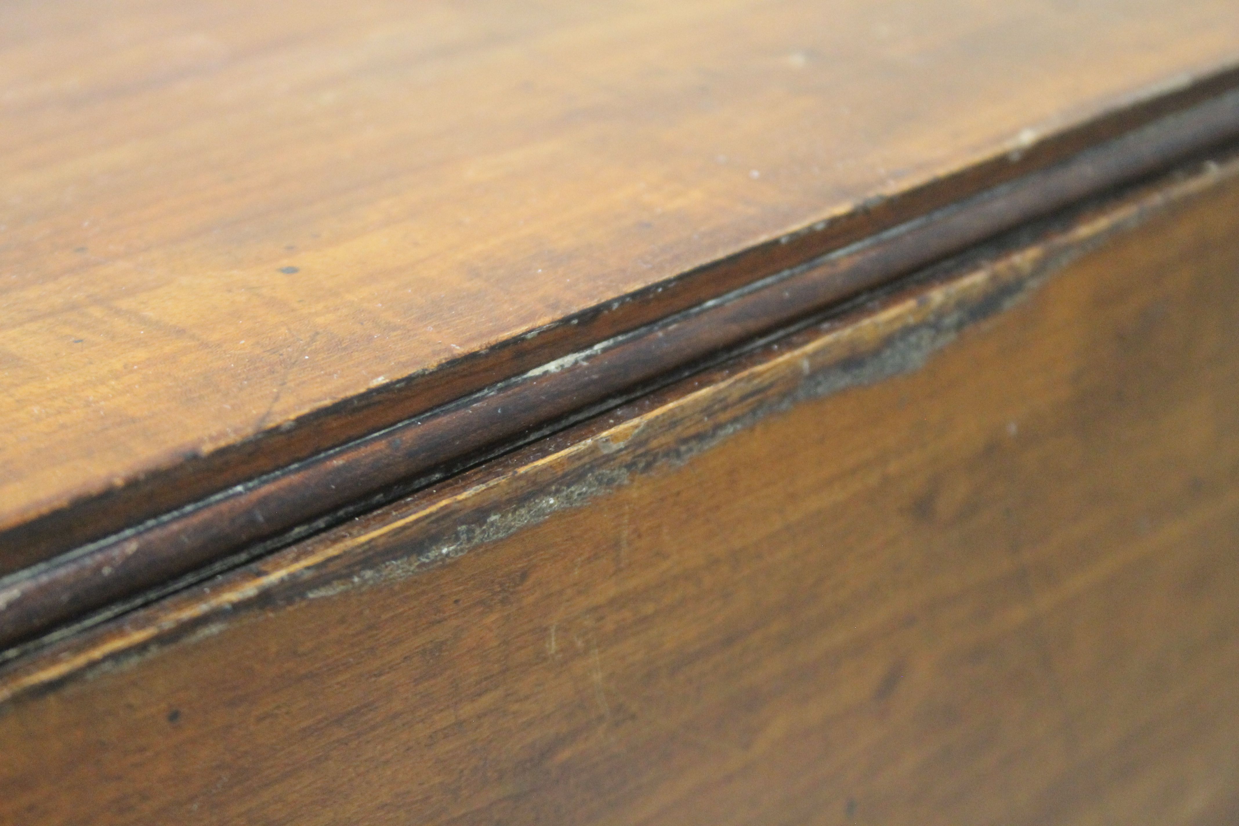 A 19th century mahogany single drawer drop leaf Pembroke table. 45 cm wide flaps down. - Image 11 of 11