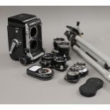 A Mamiya C330 Professional F.1:2.8 8 cm + 1:2:8 80 mm +1.4:8 135 mm lens, working order.