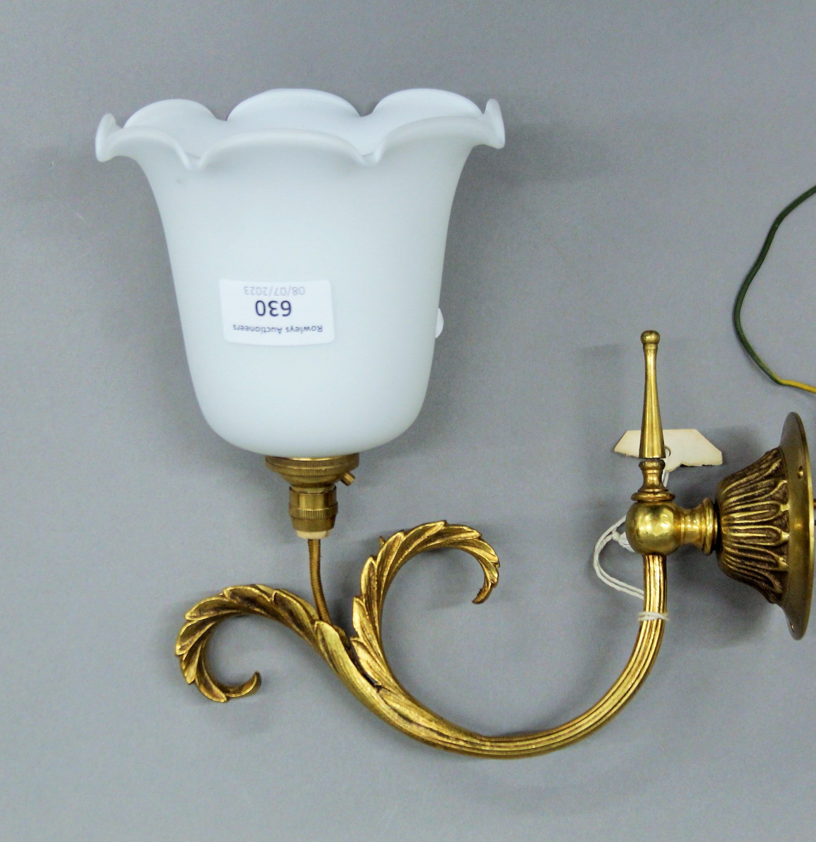 Two brass wall lights, one with milk glass shade. The shade 11.5 cm high. - Image 2 of 3