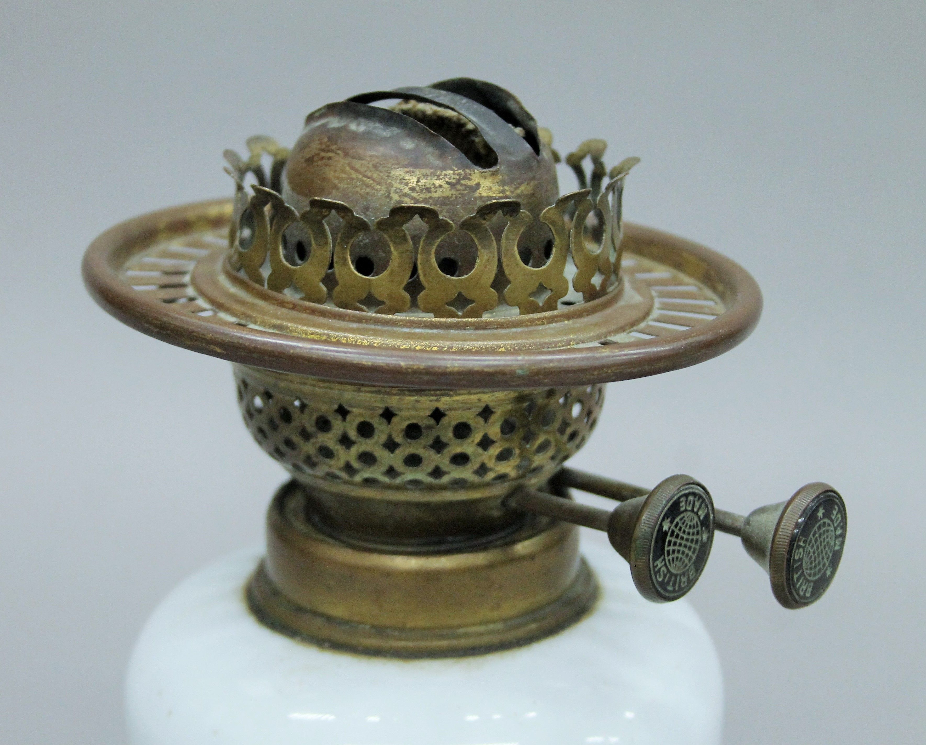 Two Victorian hanging oil lamp reservoirs. Each approximately 18.5 cm high. - Image 6 of 7