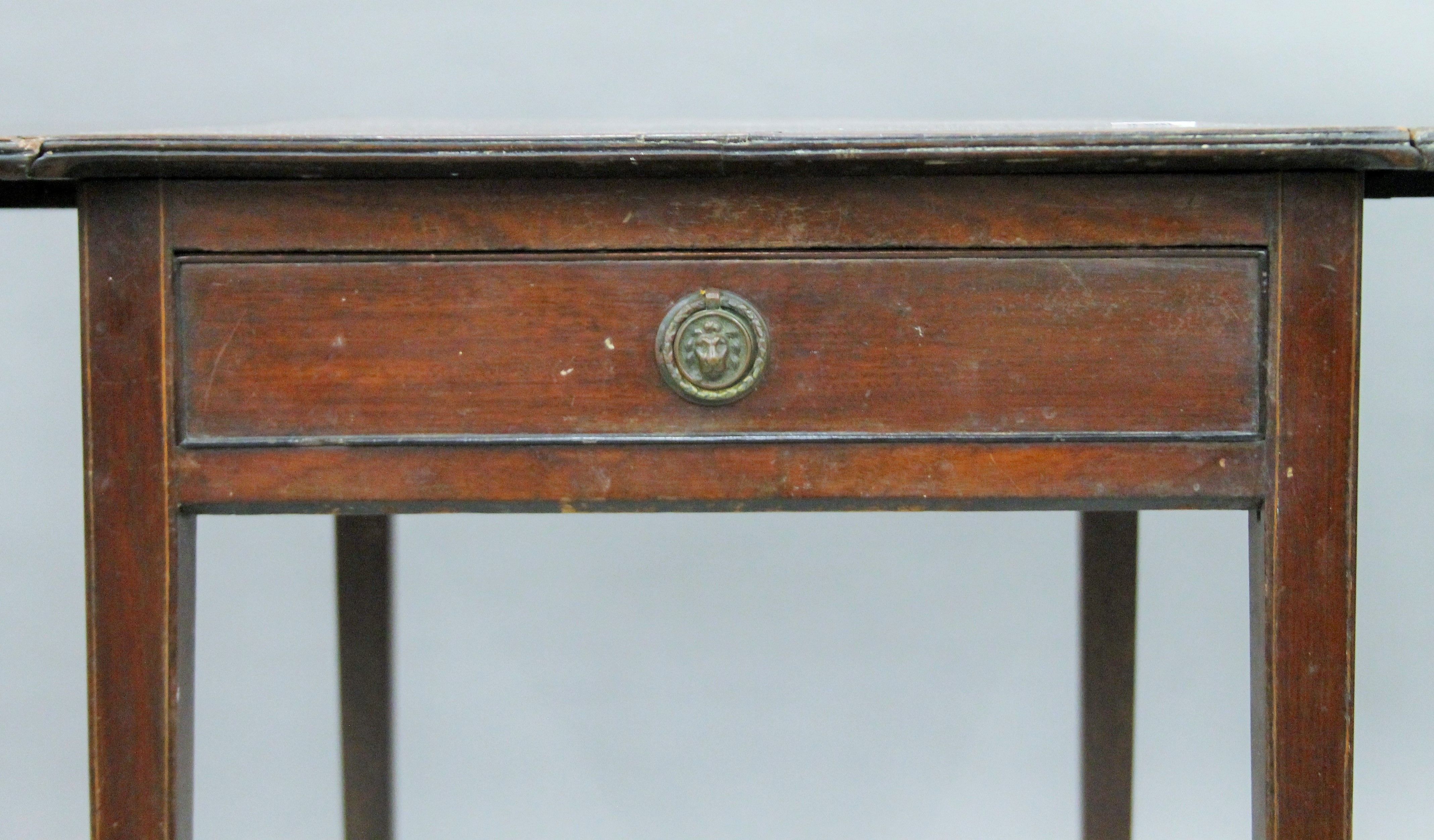 A 19th century mahogany single drawer drop leaf Pembroke table. 45 cm wide flaps down. - Image 6 of 11