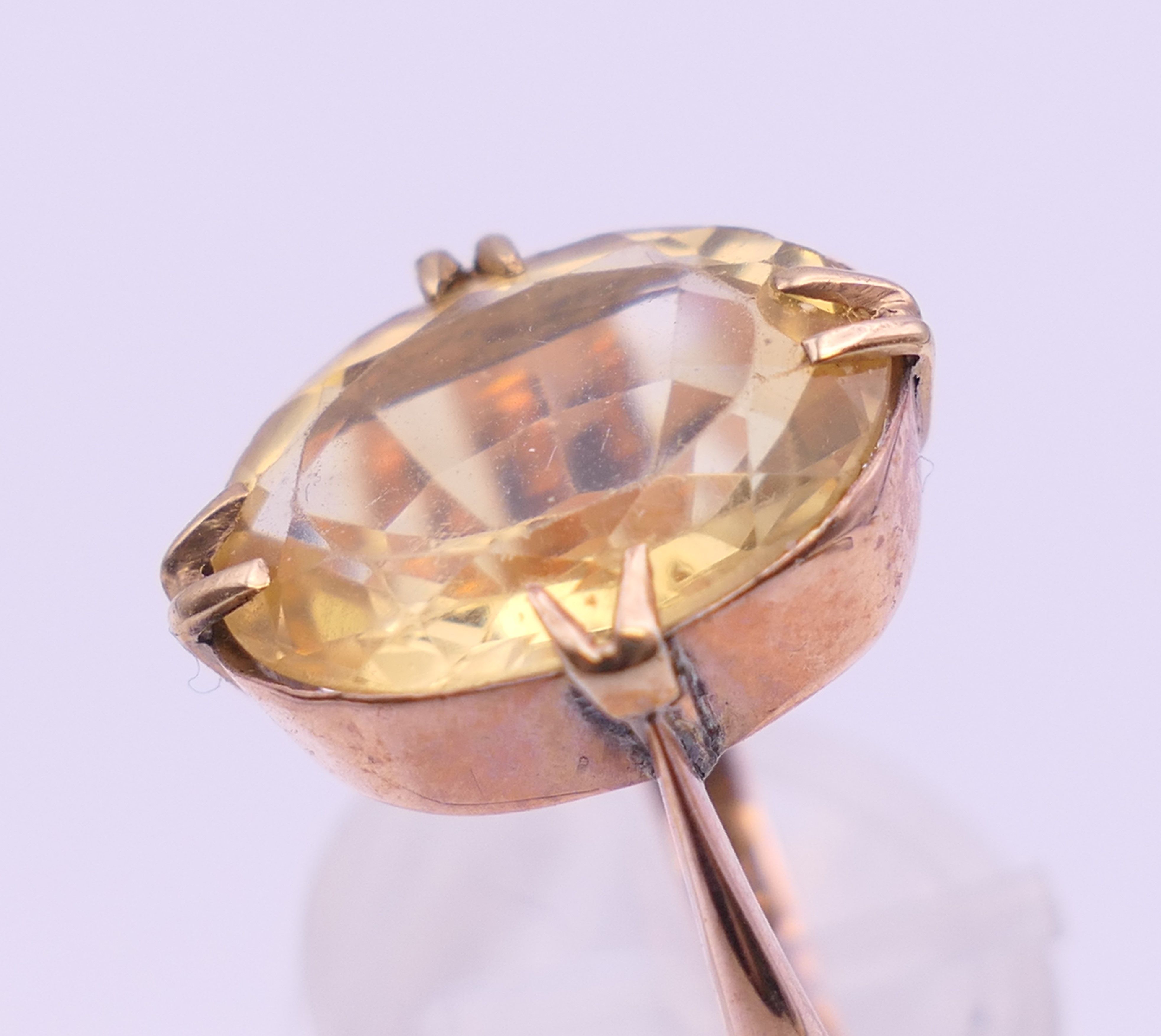 A 9 ct gold citrine ring. Ring size I/J. 4.4 grammes total weight. - Image 5 of 7