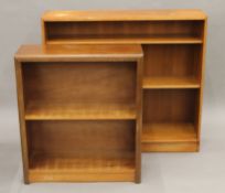 Two small bookcases. The largest 95 cm wide.