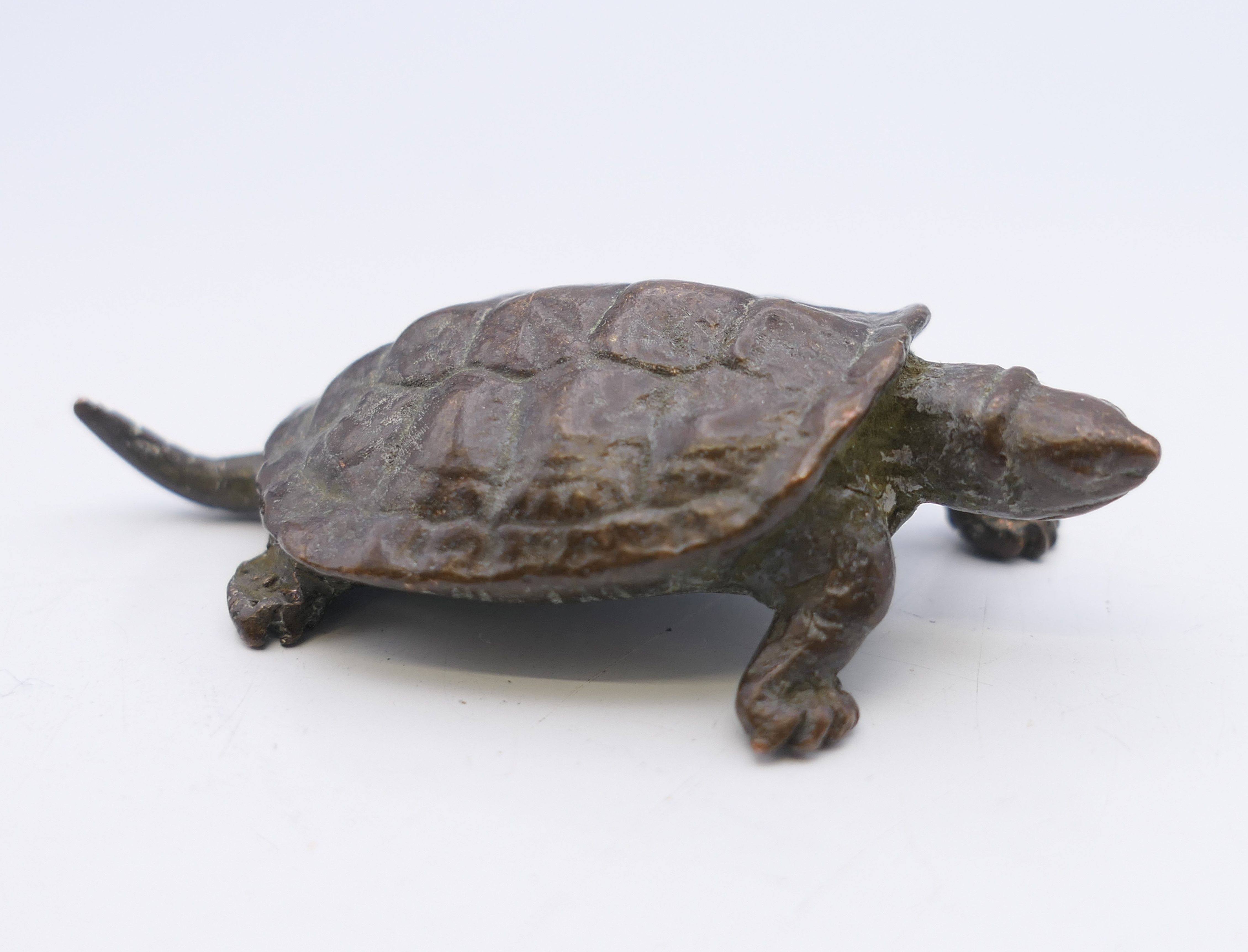 A bronze model of a tortoise. 5.5 cm long. - Image 3 of 4