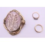 A Victorian cameo brooch, an unmarked gold mourning ring (2.
