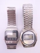 A gentlemen's Seiko digital wristwatch and another. The former 3 cm wide.