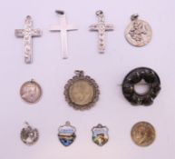 A quantity of silver jewellery. 19.7 grammes total weight.