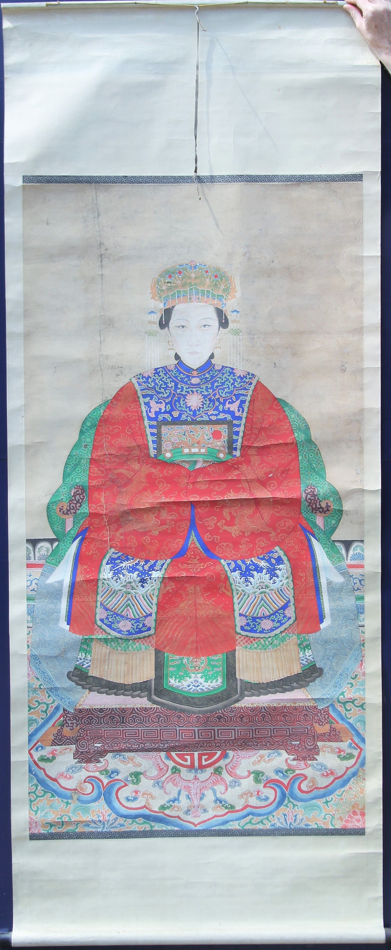 A 19th century Chinese ancestor scroll painting. 90 x 220 cm.