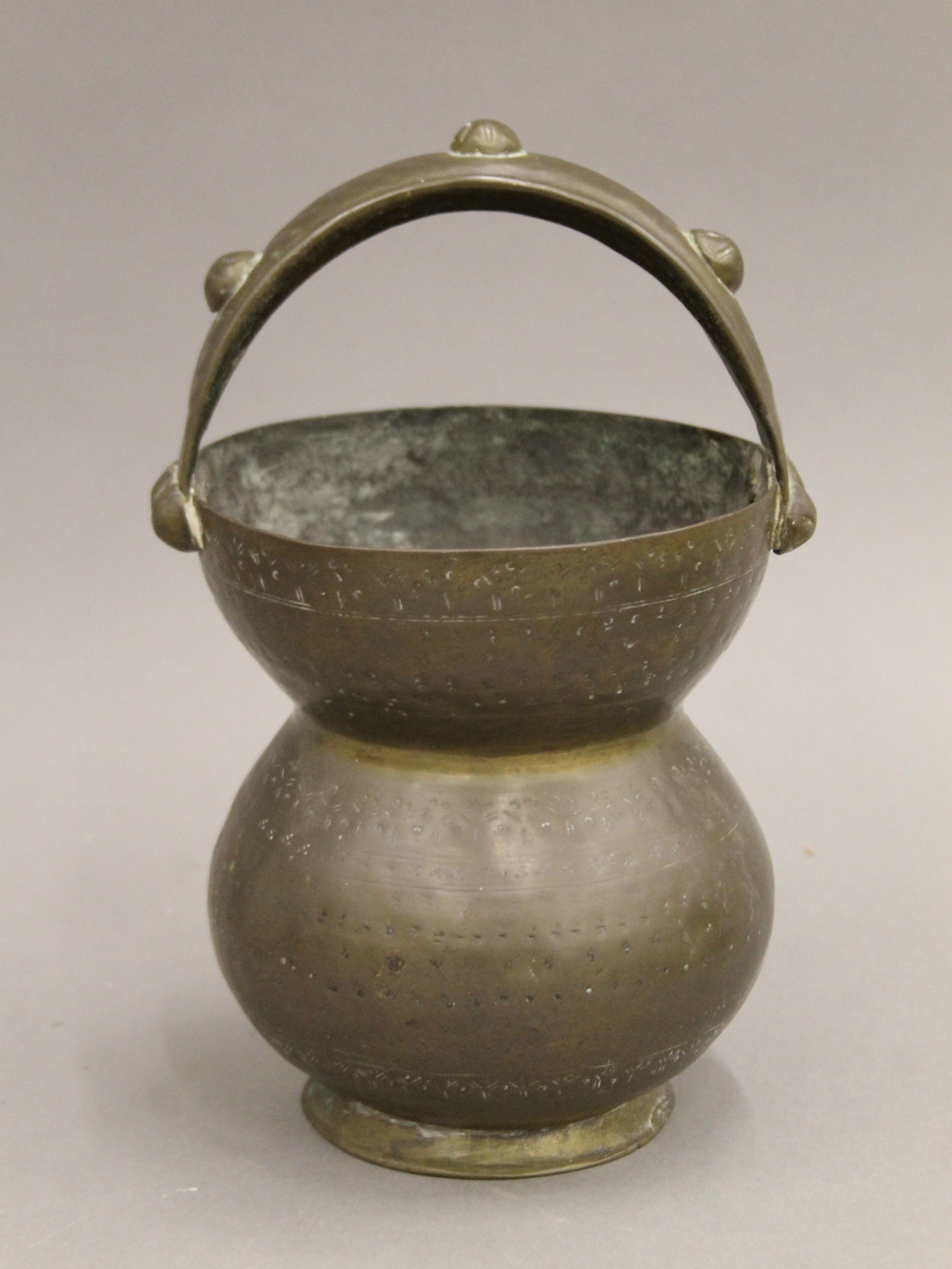 A quantity of Eastern metalware. - Image 5 of 10