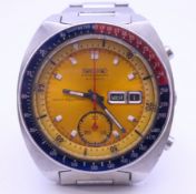 A gentlemen's Seiko 6139 Pogue 70 m Proof Edition Automatic Chronograph wristwatch. 4.25 cm wide.