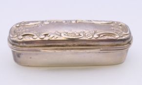 An Edwardian silver box, Birmingham 1901. 7.5 cm wide. 42.9 grammes.
