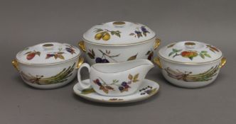 A small quantity of Royal Worcester Evesham pattern dinner wares.