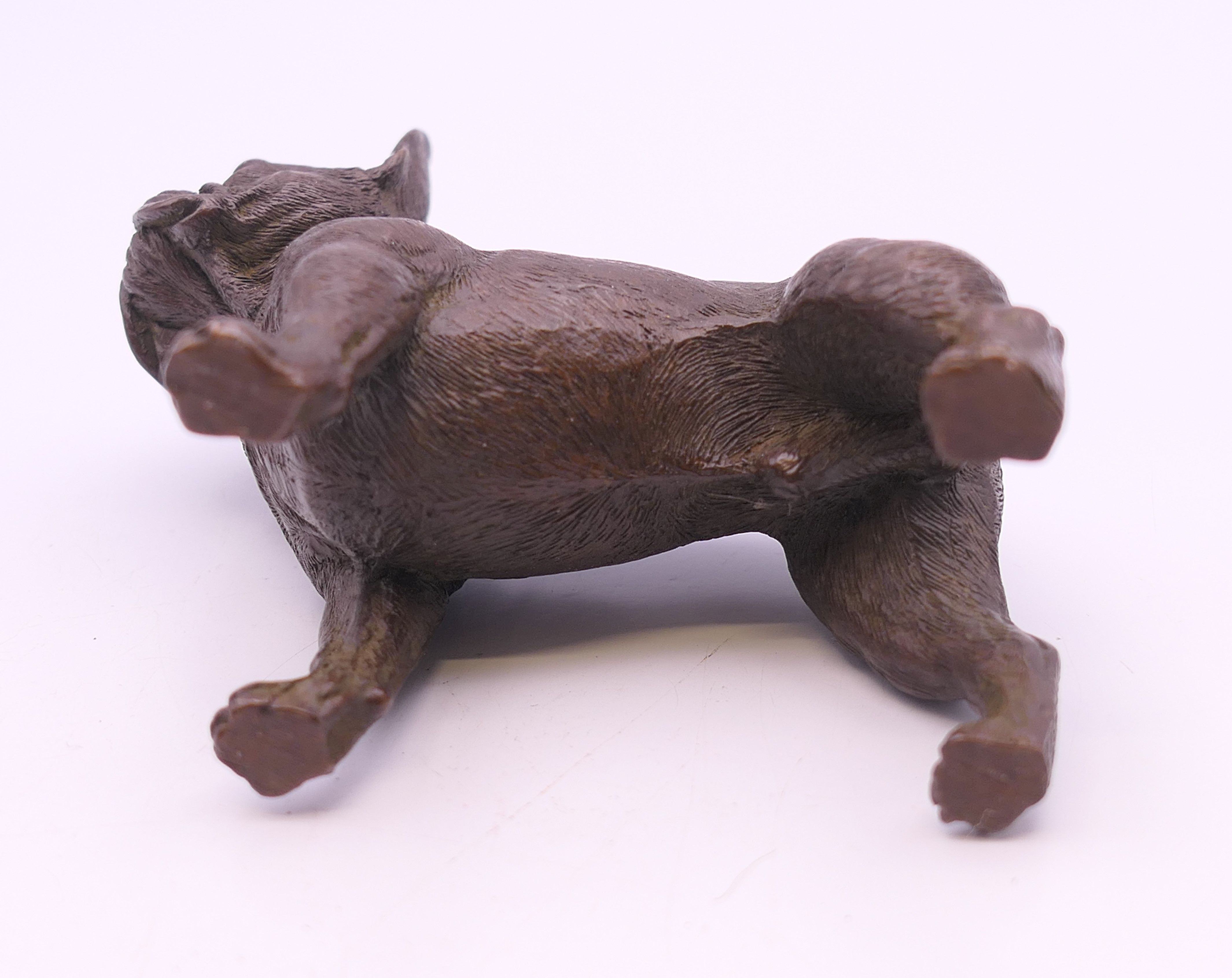 A bronze model of a French Bulldog. 7.5 cm long. - Image 4 of 5
