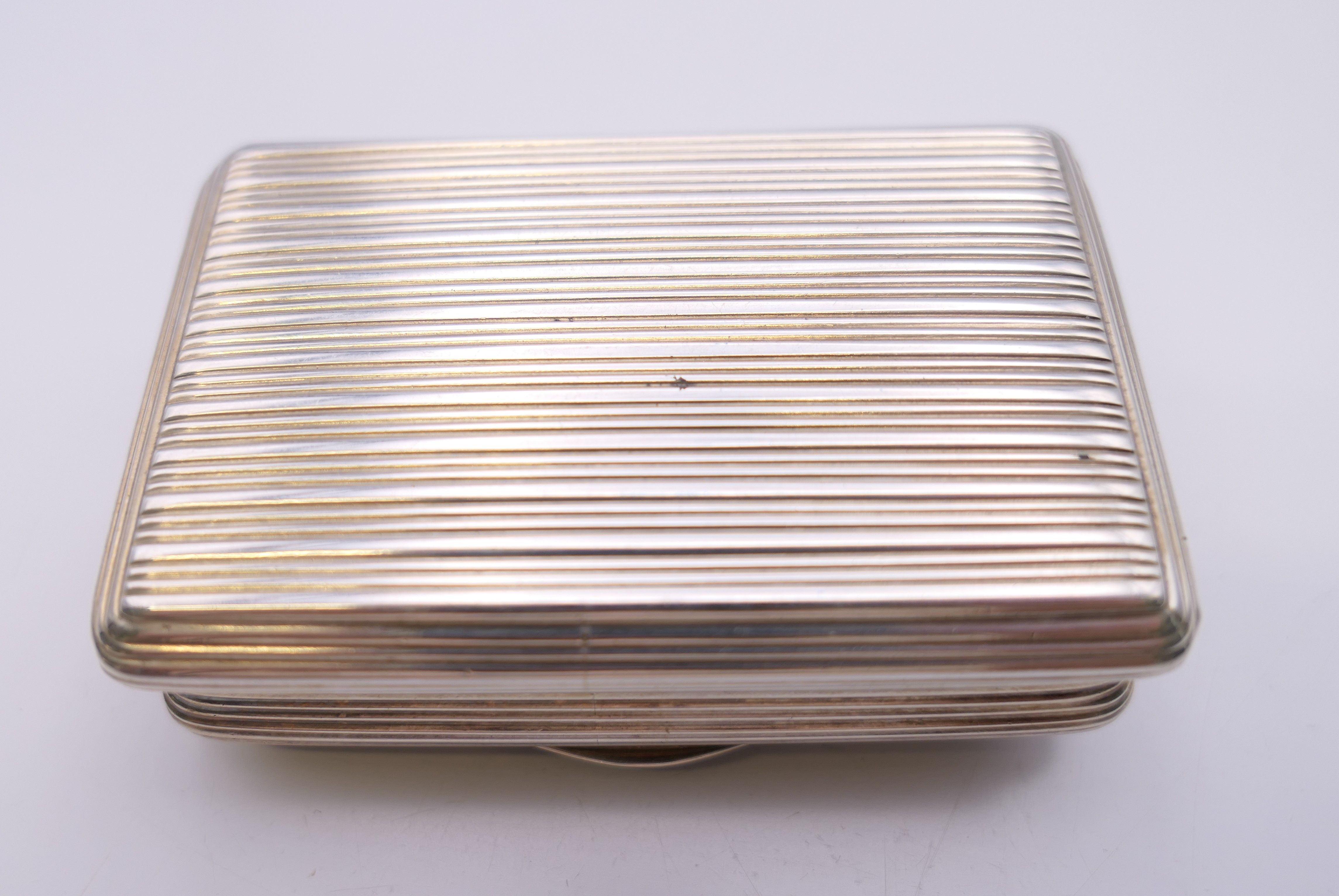 A George III silver snuff box, London 1808, - Image 6 of 9