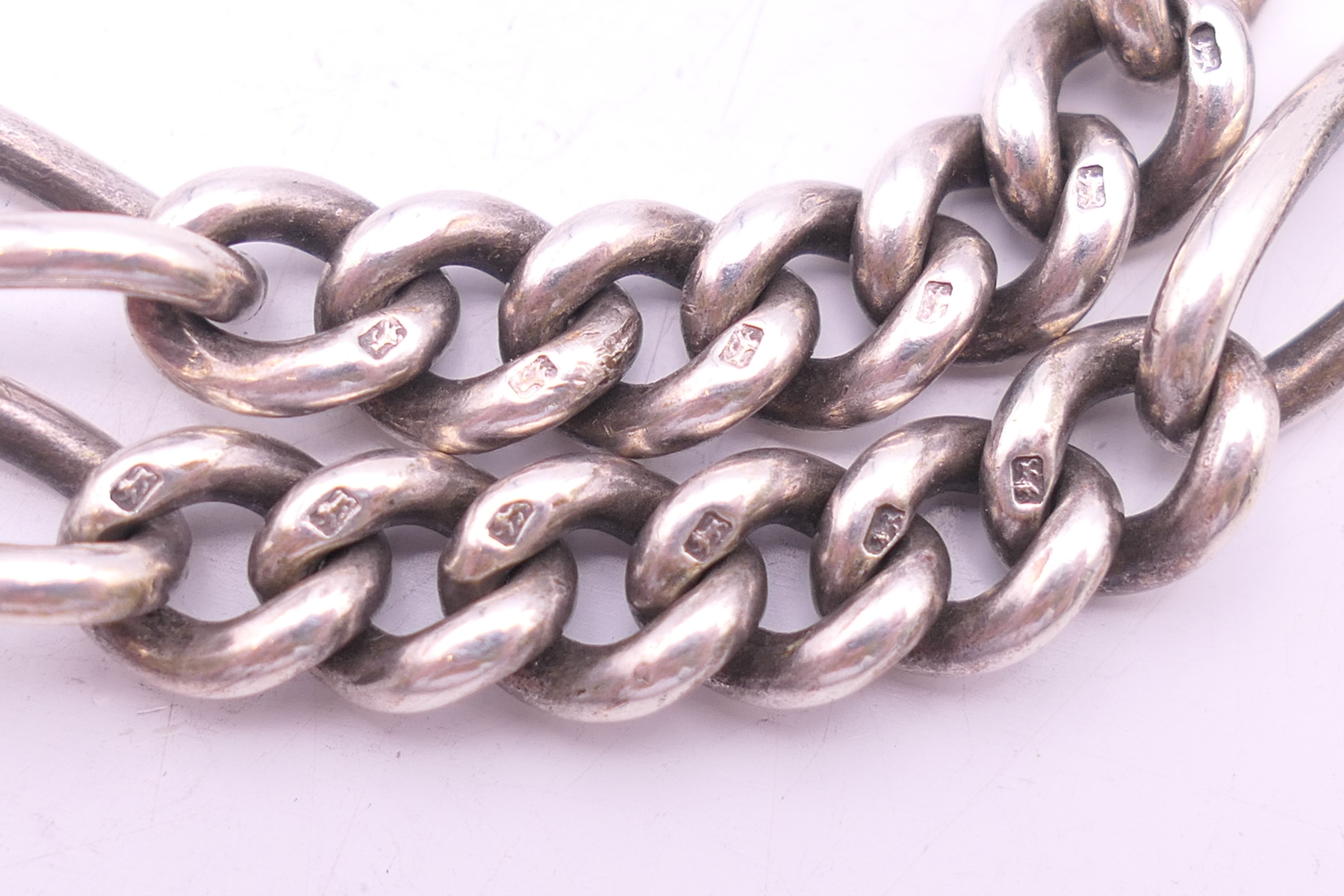 A silver watch chain with twisted link every 5 links. 45 cm long. 57.8 grammes. - Image 3 of 6