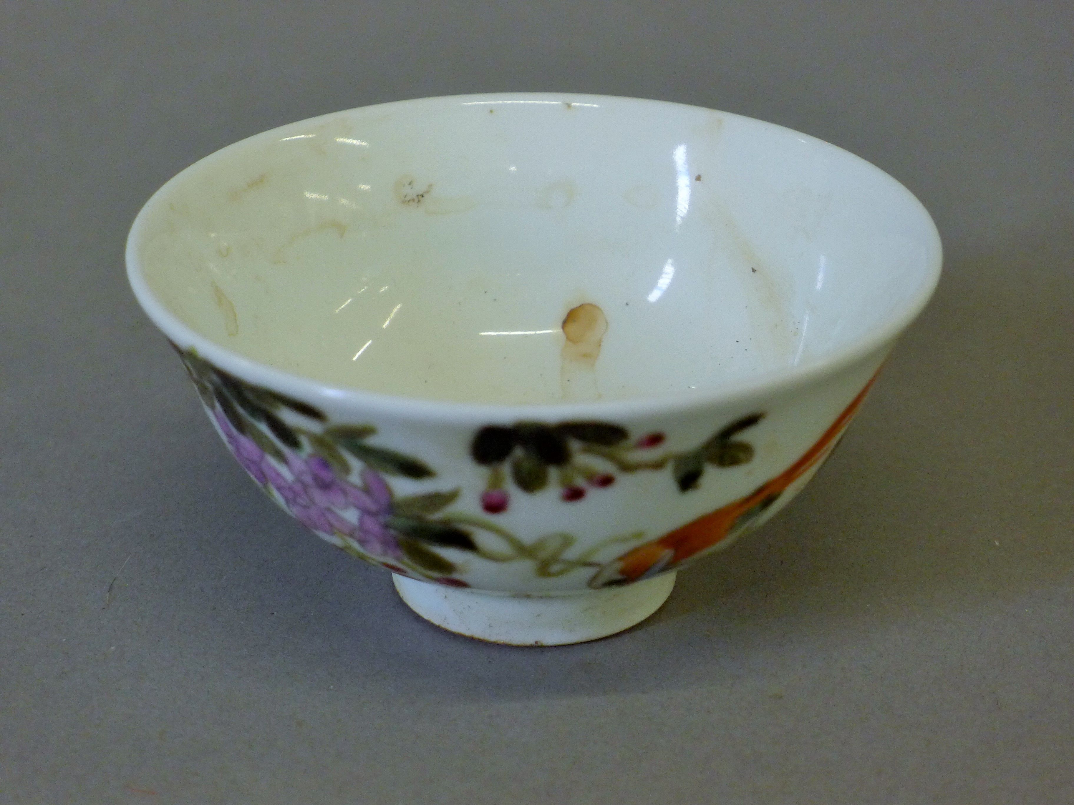 Three Oriental tea bowls and a saucer. The saucer 13 cm diameter. - Image 11 of 14