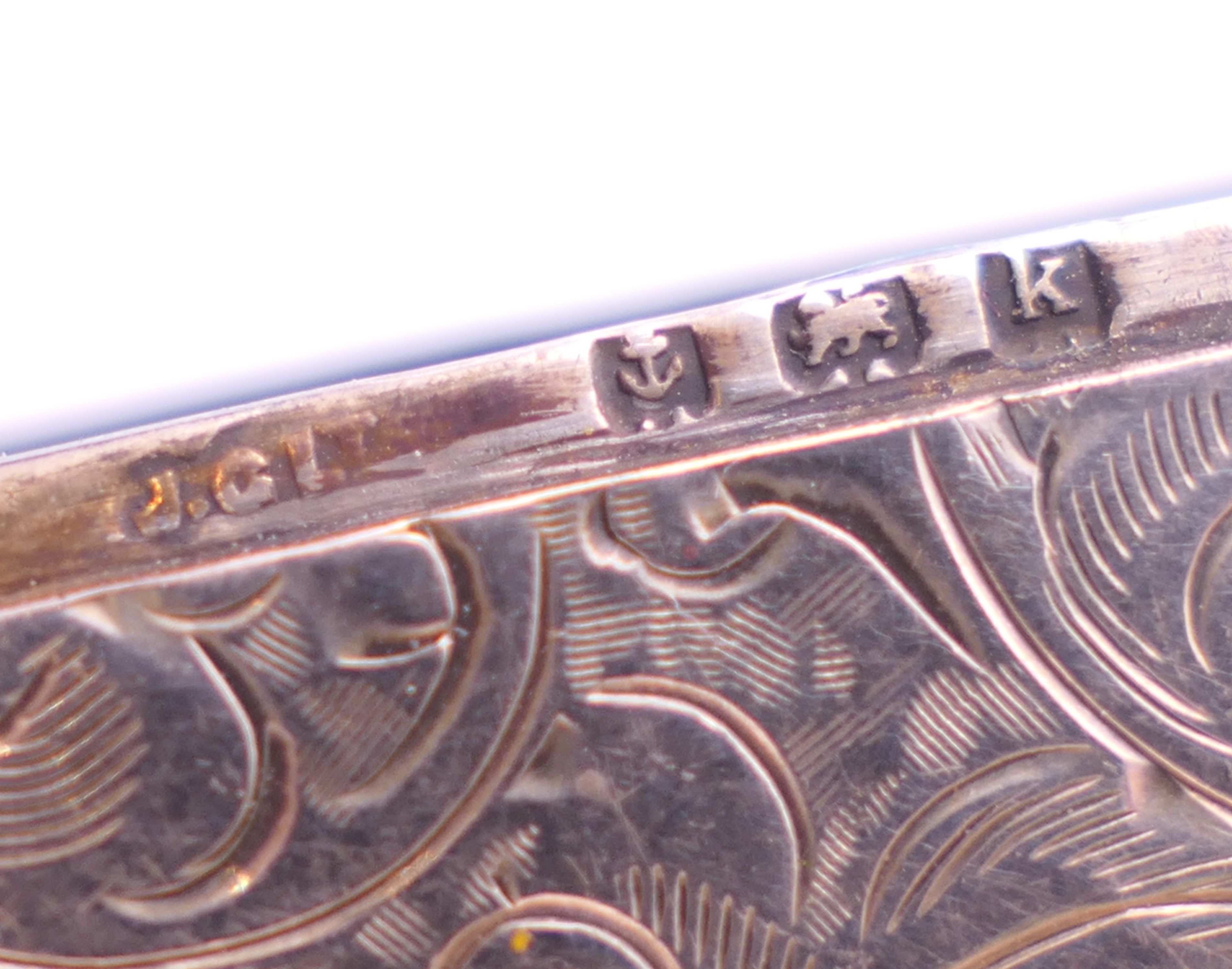 An Edwardian silver vesta/double sovereign case, Birmingham 1909. 5 cm wide. 63.2 grammes. - Image 9 of 9