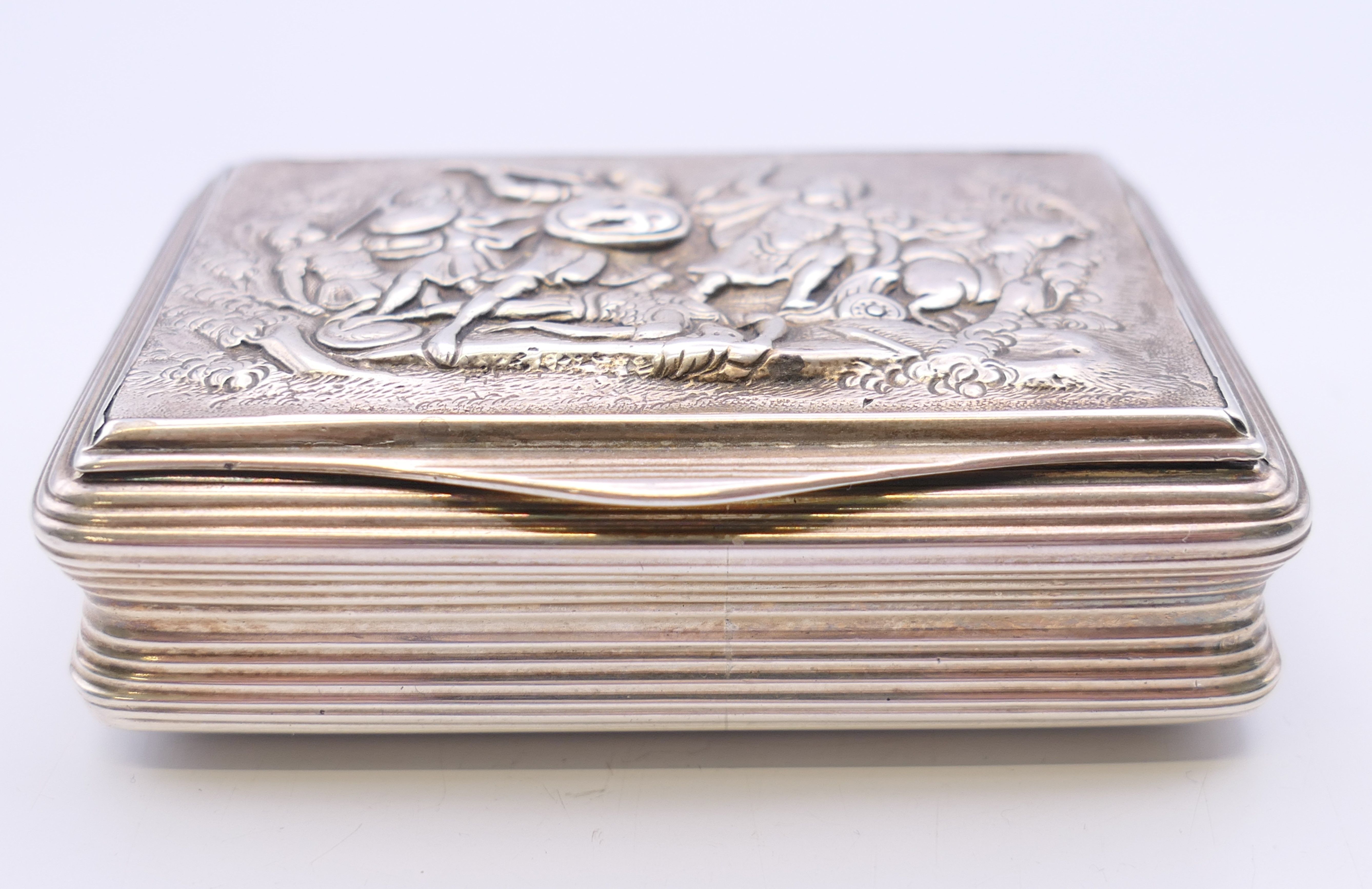 A George III silver snuff box, London 1808, - Image 2 of 9