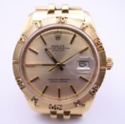A gentlemen's 18 K gold Rolex Oyster Perpetual Datejust wristwatch. 3.75 cm wide. 114.
