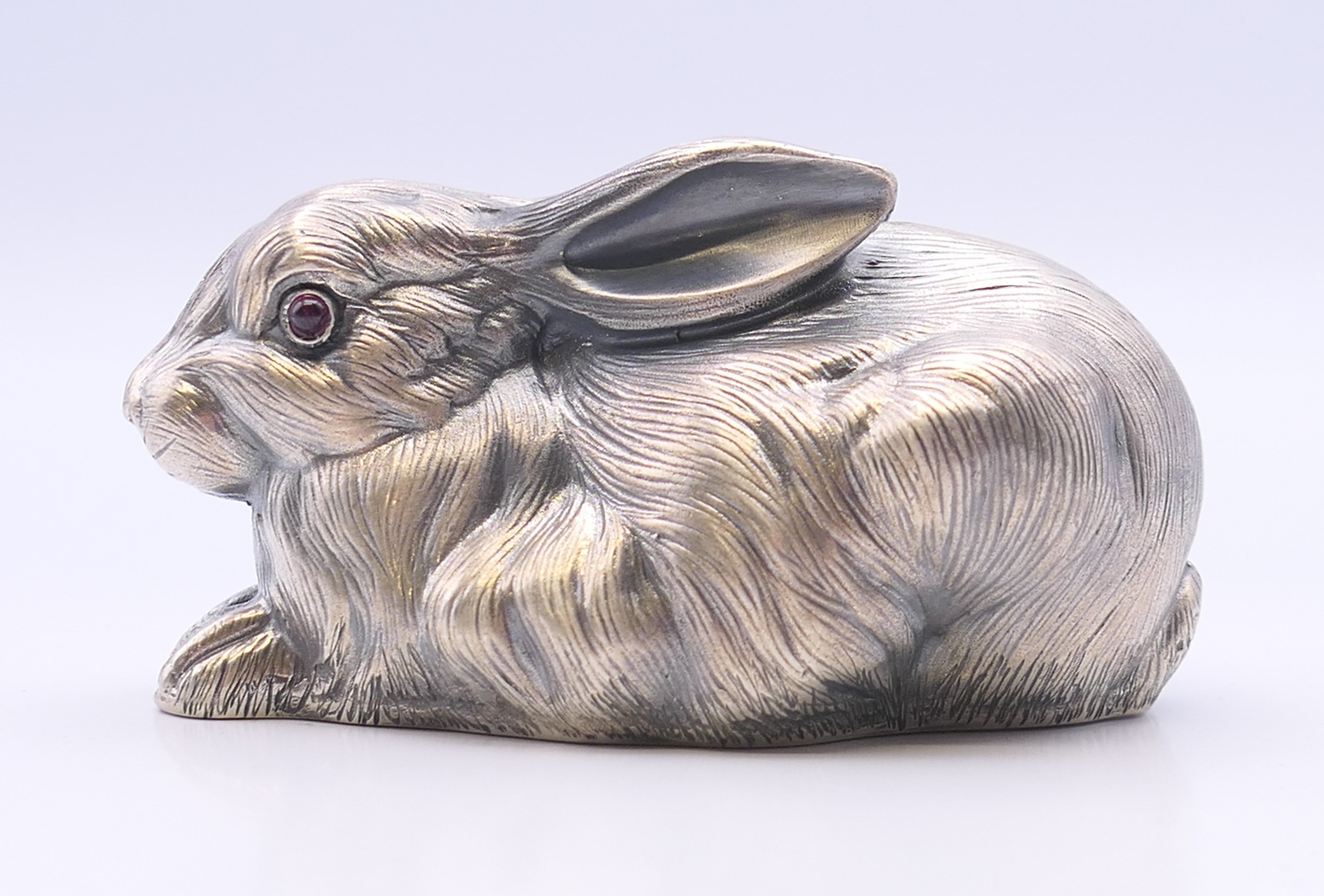 A silver model of a rabbit bearing Russian marks. 6.5 cm long. 62.2 grammes total weight. - Image 3 of 5