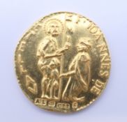 A modern 22 ct gold copy of a gold coin of the Sovereign Order of St John of Jerusalem. 6.7 grammes.