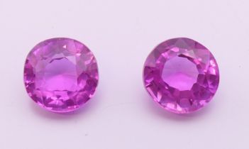 Two natural pink sapphires with laboratory certificate. The largest 10.52 ct.