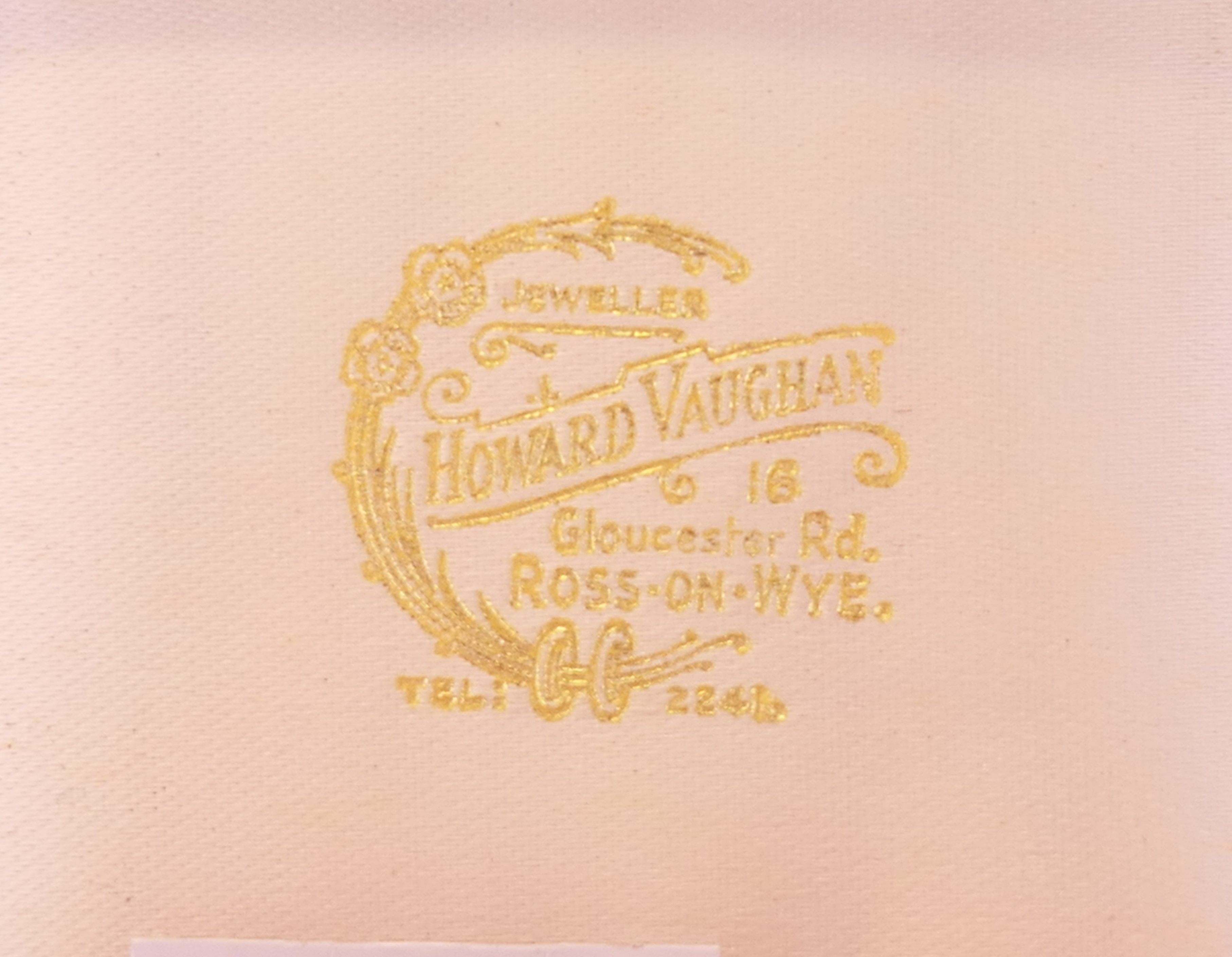 A gold and seed pearl pendant centred with a Satsuma porcelain plaque. 4 cm wide. - Image 11 of 13