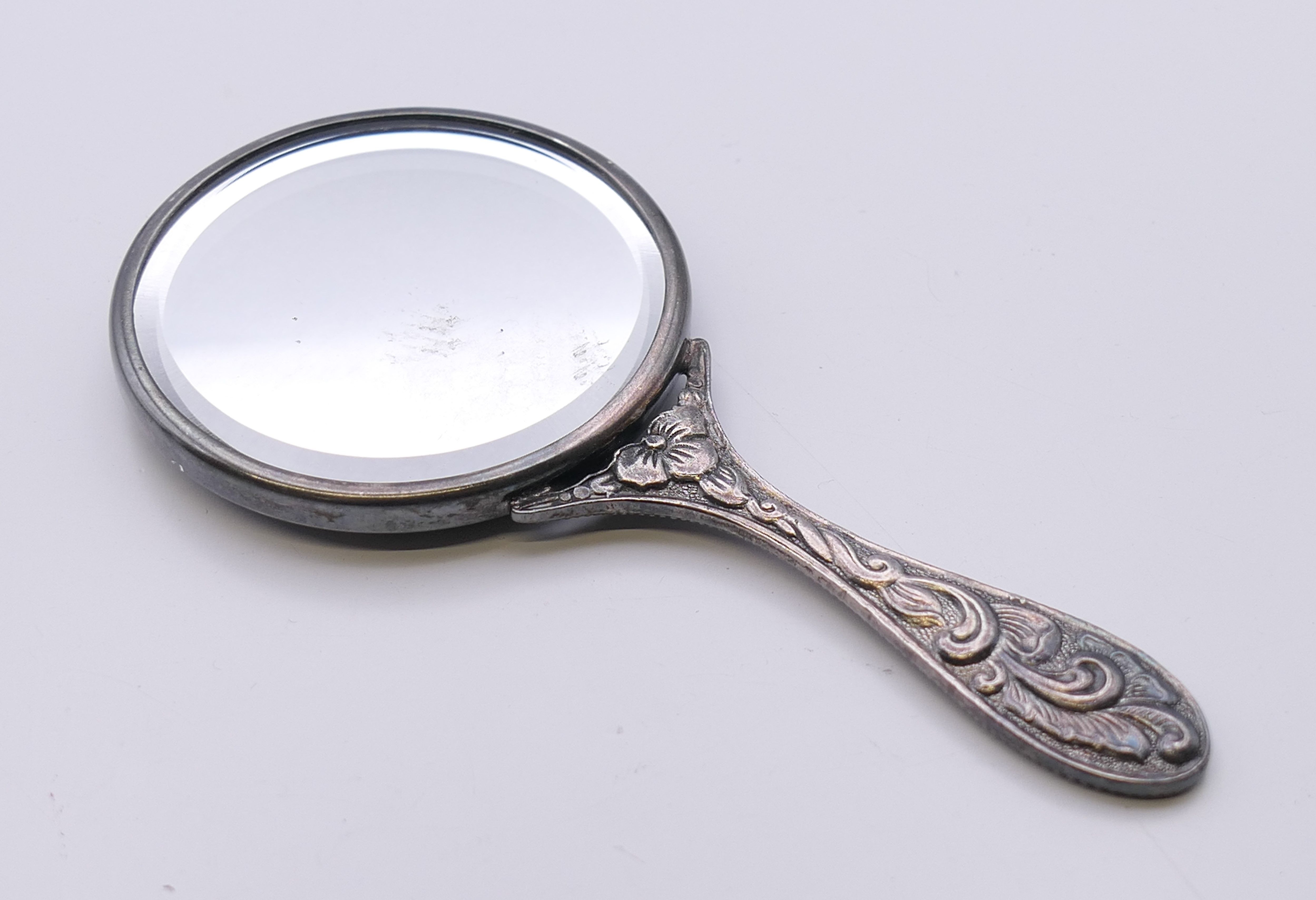 Two Danish mirrors and a comb. The latter 12.5 cm long. - Image 6 of 10