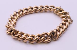 A 15 ct gold bracelet. 19 cm long. 21.6 grammes.