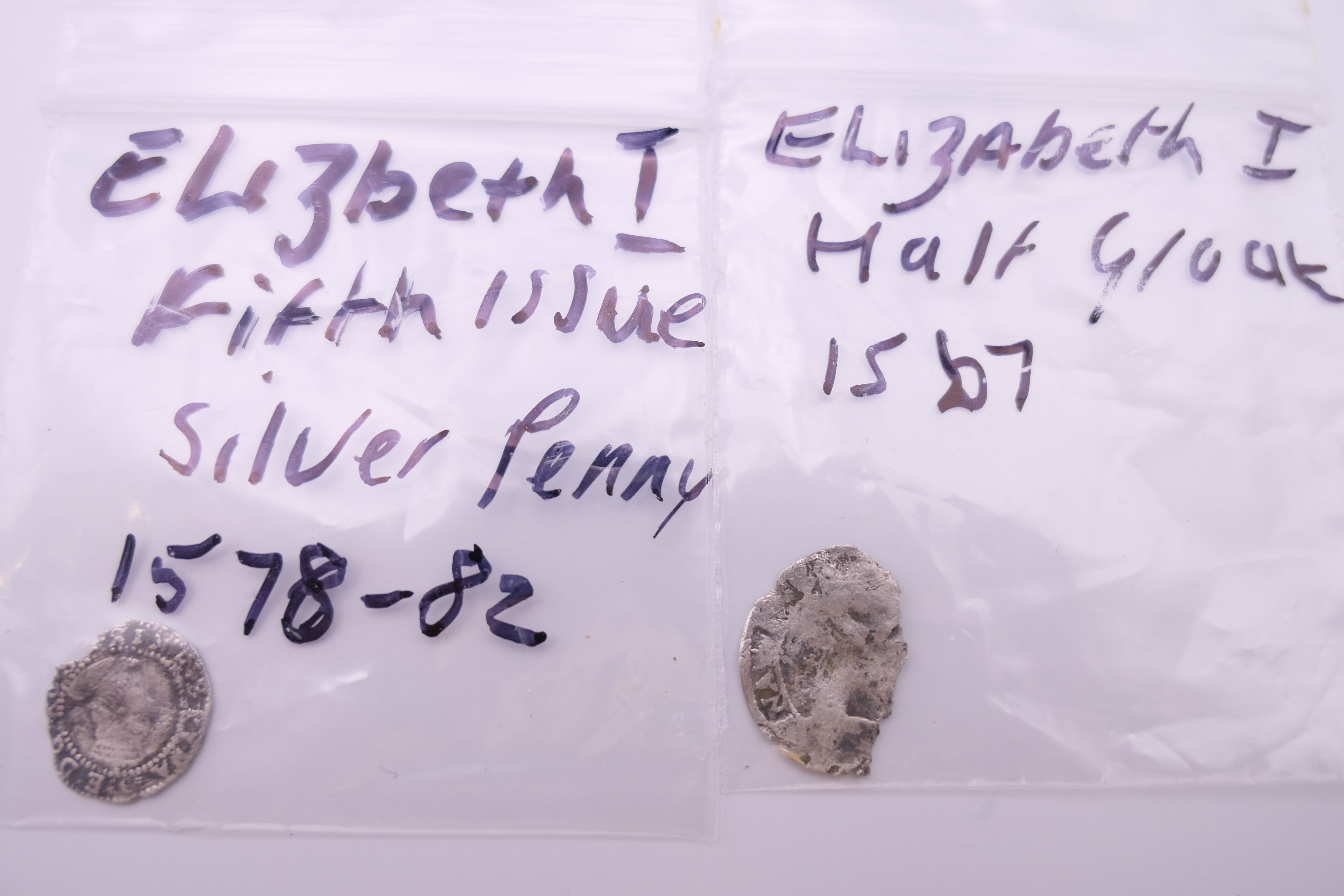 A quantity of Elizabeth I coins. - Image 3 of 9