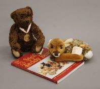 A Steiff 2005 Bear of the Year (28 cm high),