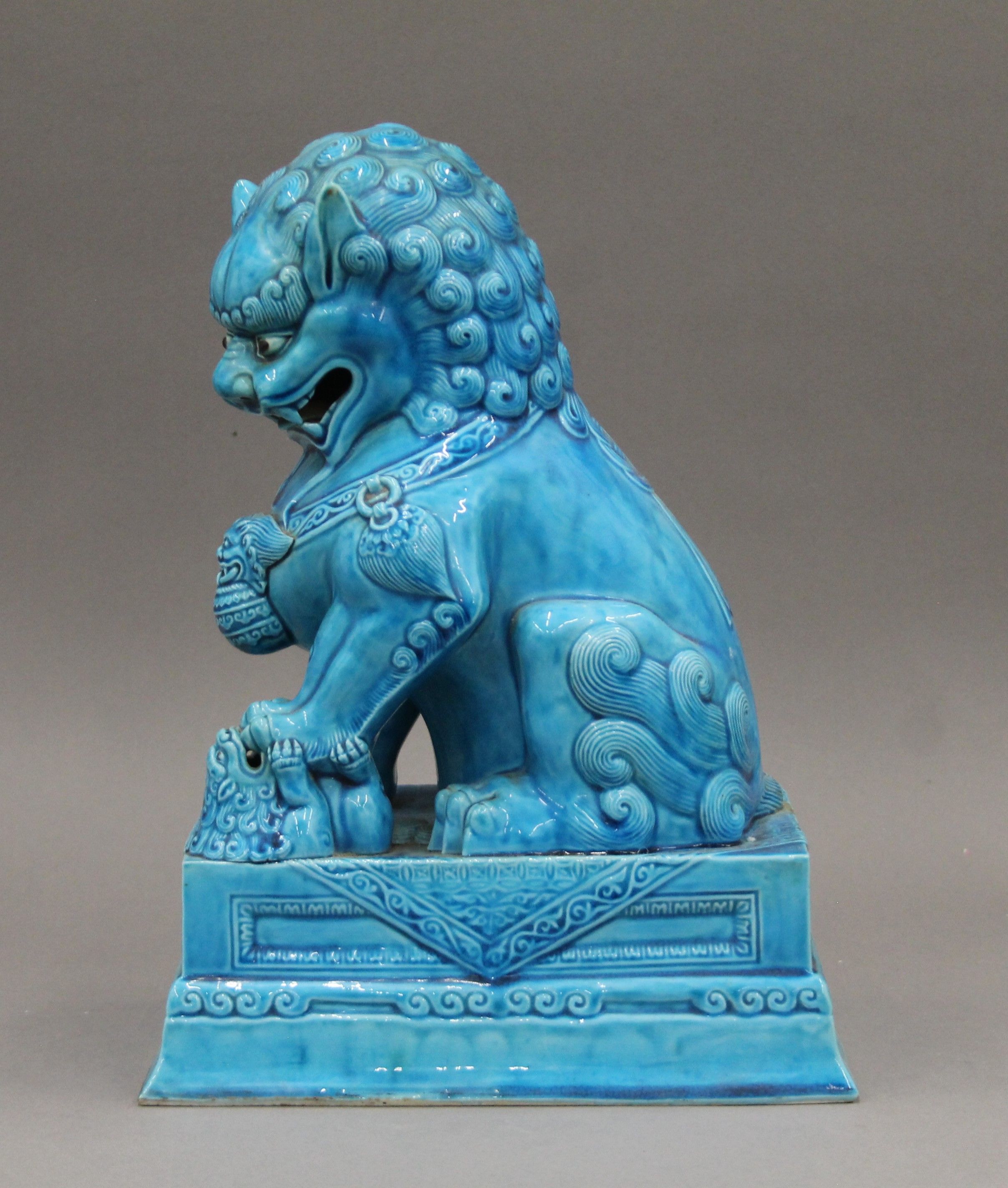 A Chinese turquoise ground porcelain dog-of-fo. 30 cm high. - Image 4 of 8