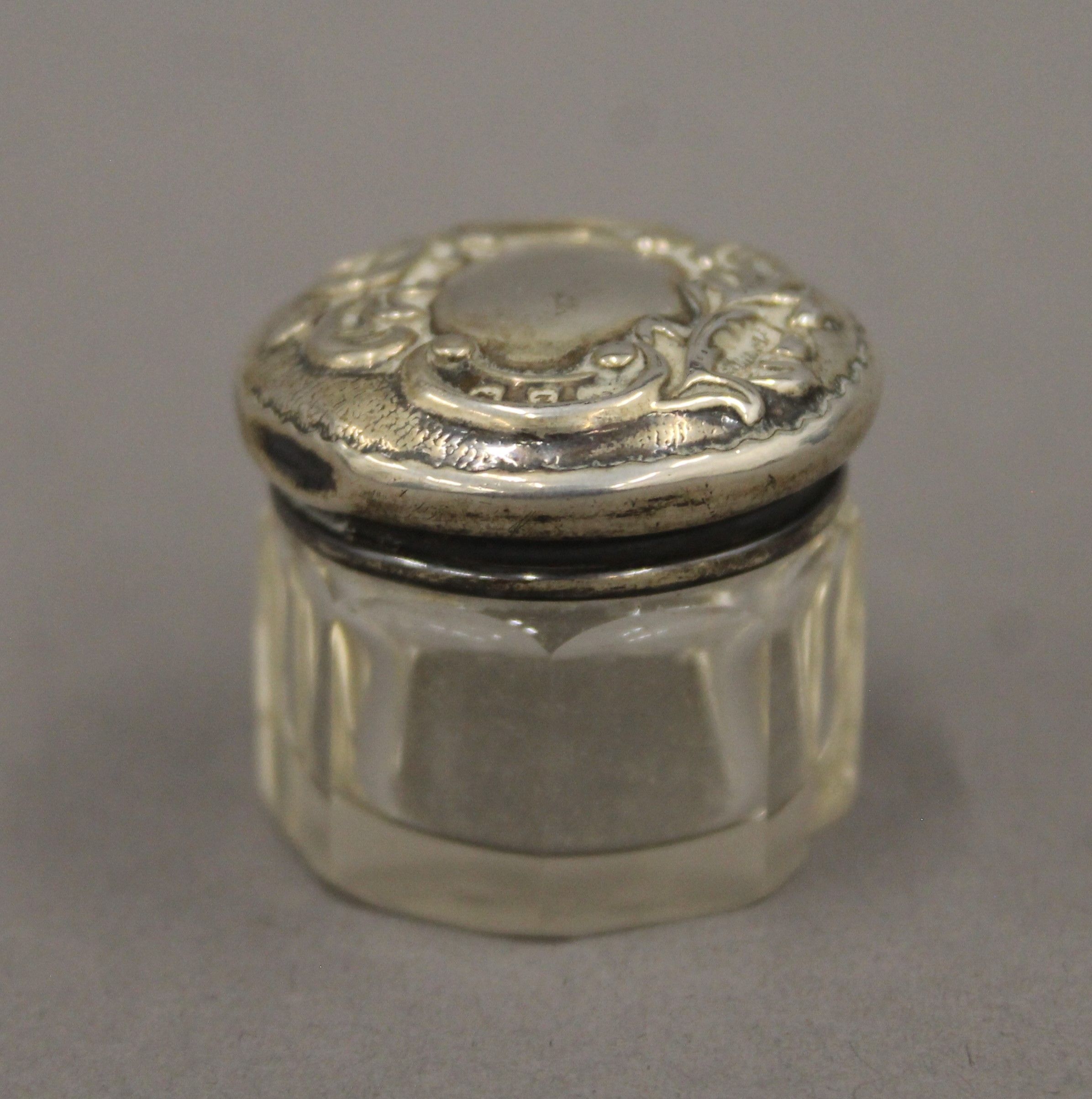 Five silver topped dressing table jars. The largest 9 cm long. - Image 16 of 19