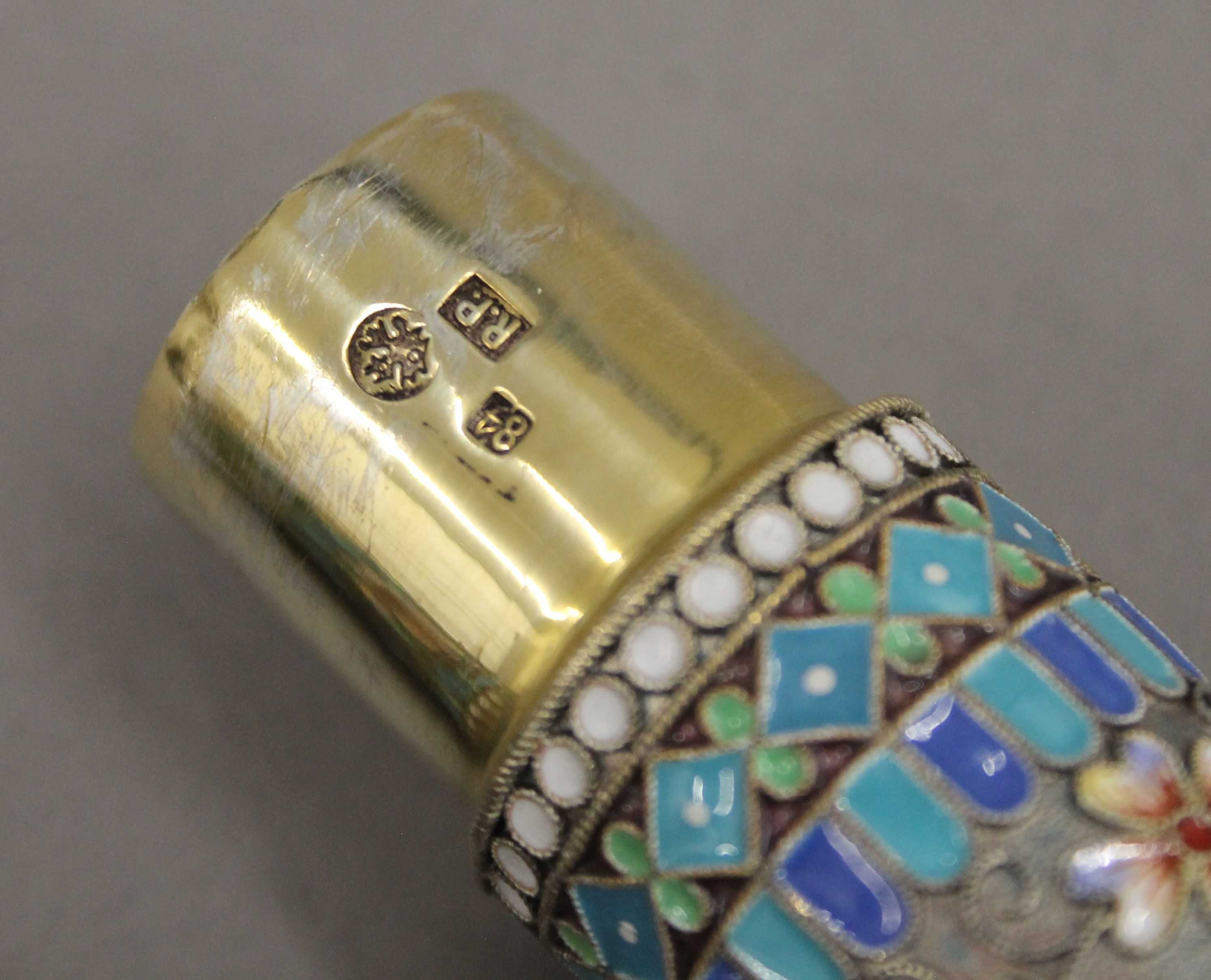 An enamelled decorated silver gilt cigar holder, bearing Russian marks. 19 cm long. - Image 5 of 5