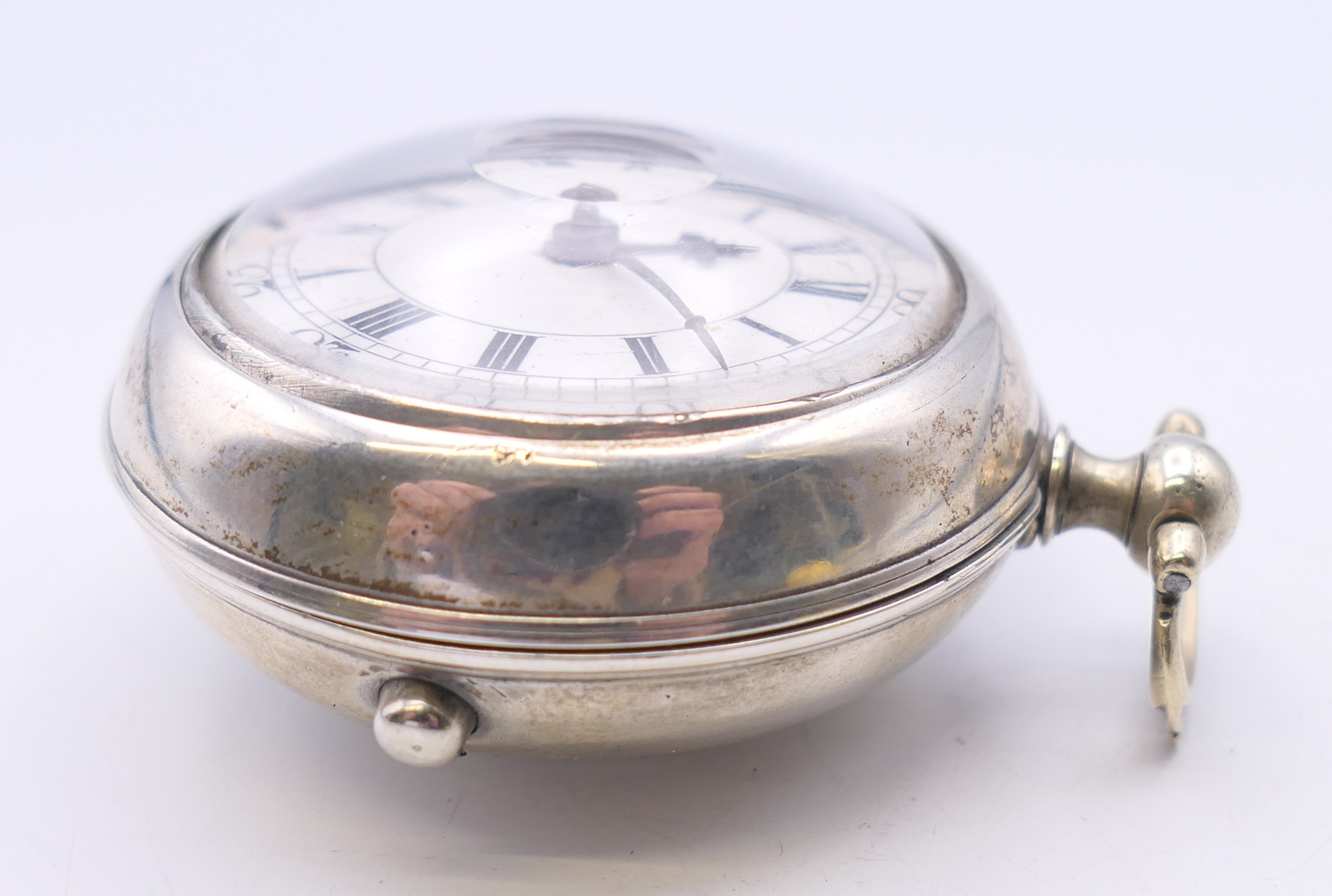 A silver pair cased pocket watch, movement marked Saml. Lingwood, Halesworth. 5.5 cm diameter. - Image 3 of 12