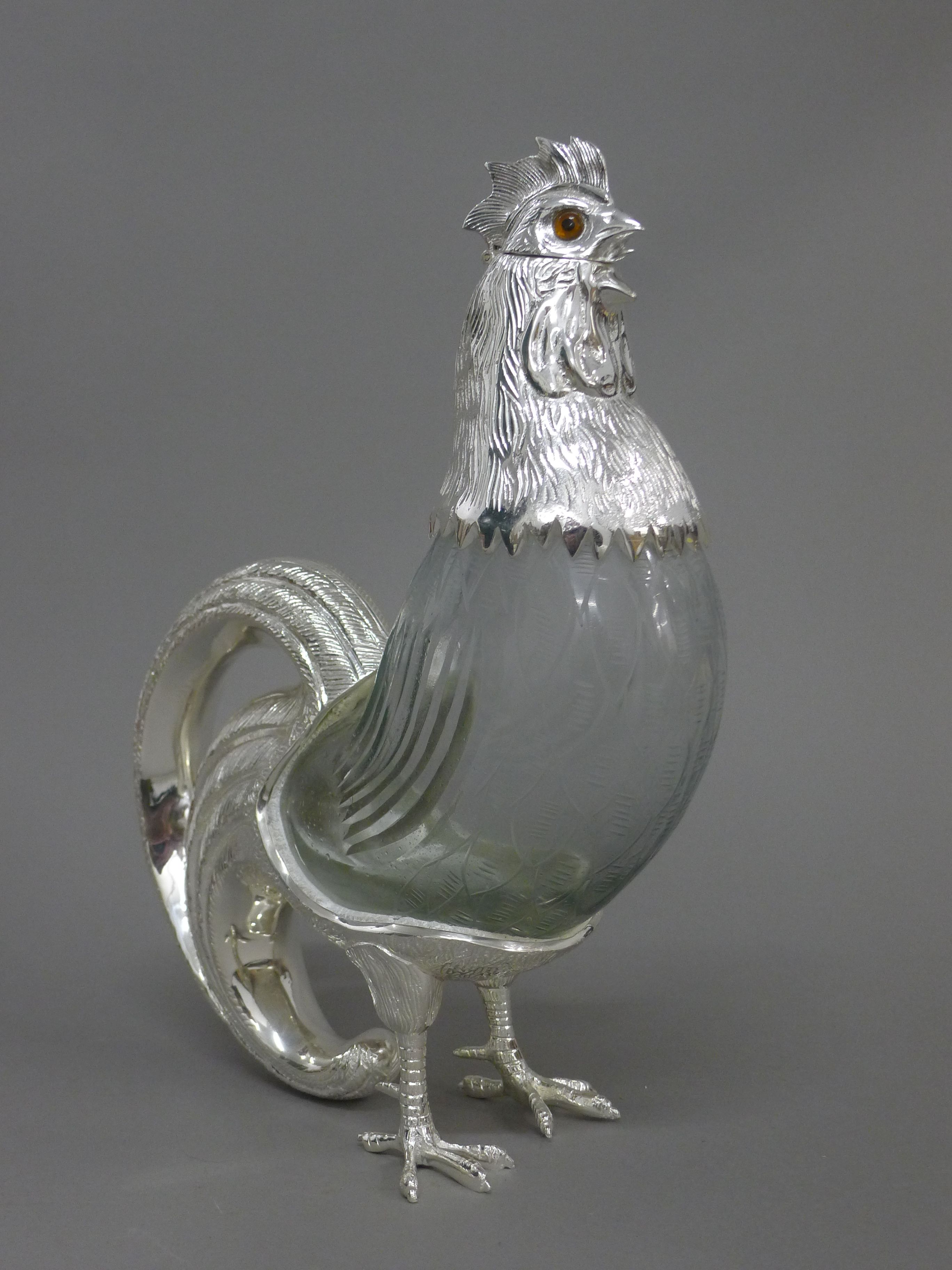 A silver plate mounted cut glass cockerel form claret jug. 33 cm high. - Bild 2 aus 4