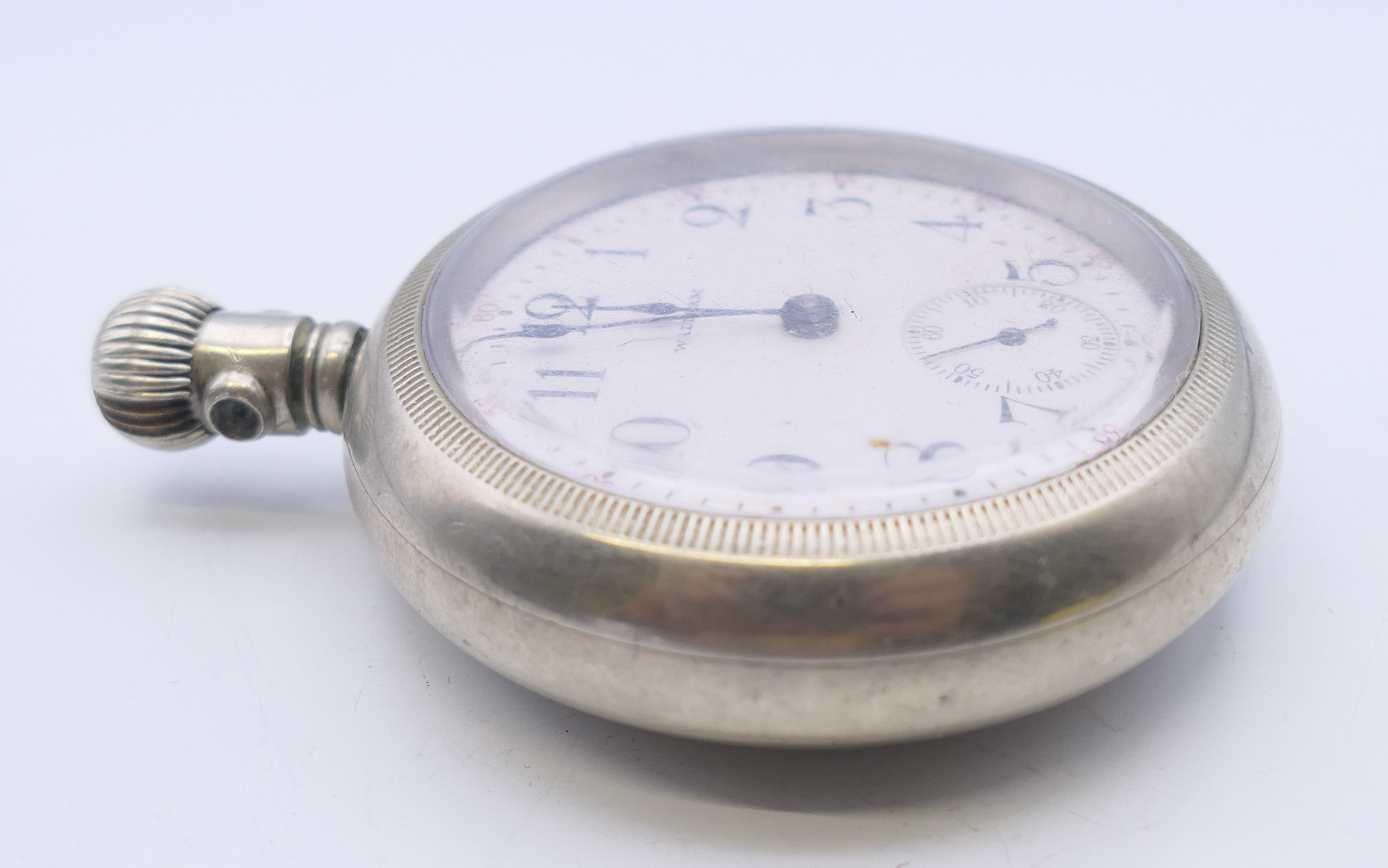 A Waltham pocket watch. 5.5 cm diameter. - Image 5 of 5