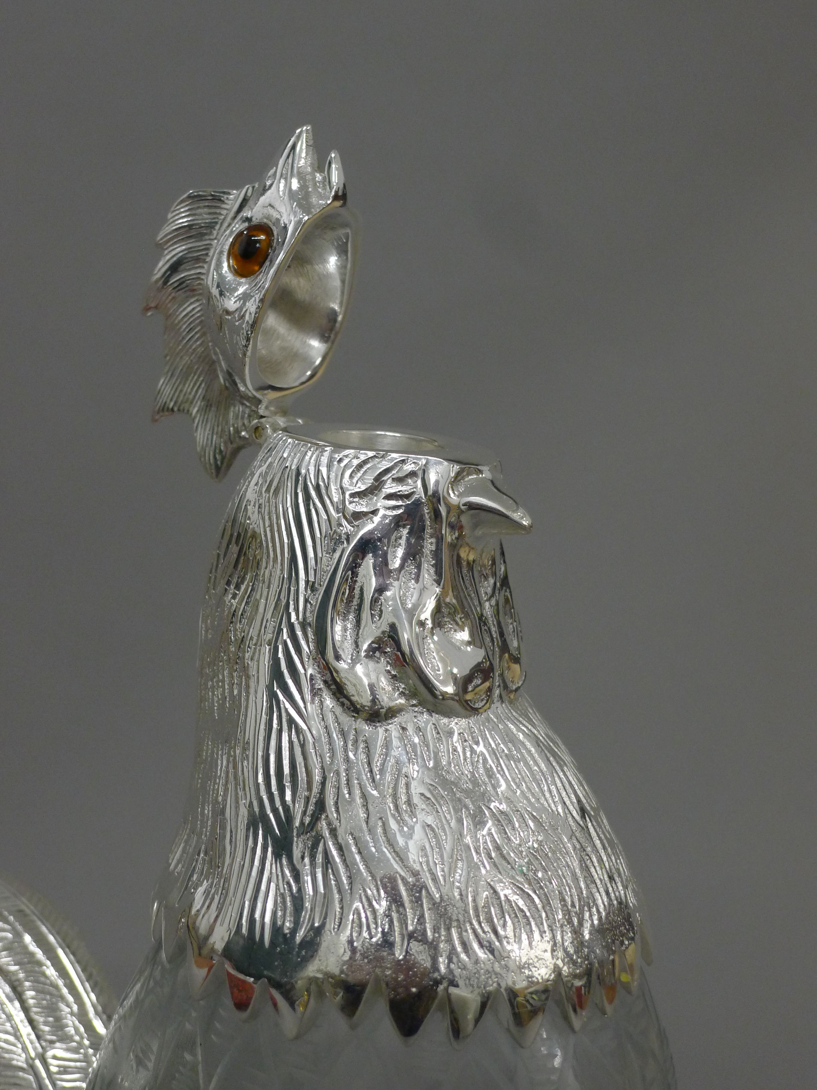 A silver plate mounted cut glass cockerel form claret jug. 33 cm high. - Bild 4 aus 4