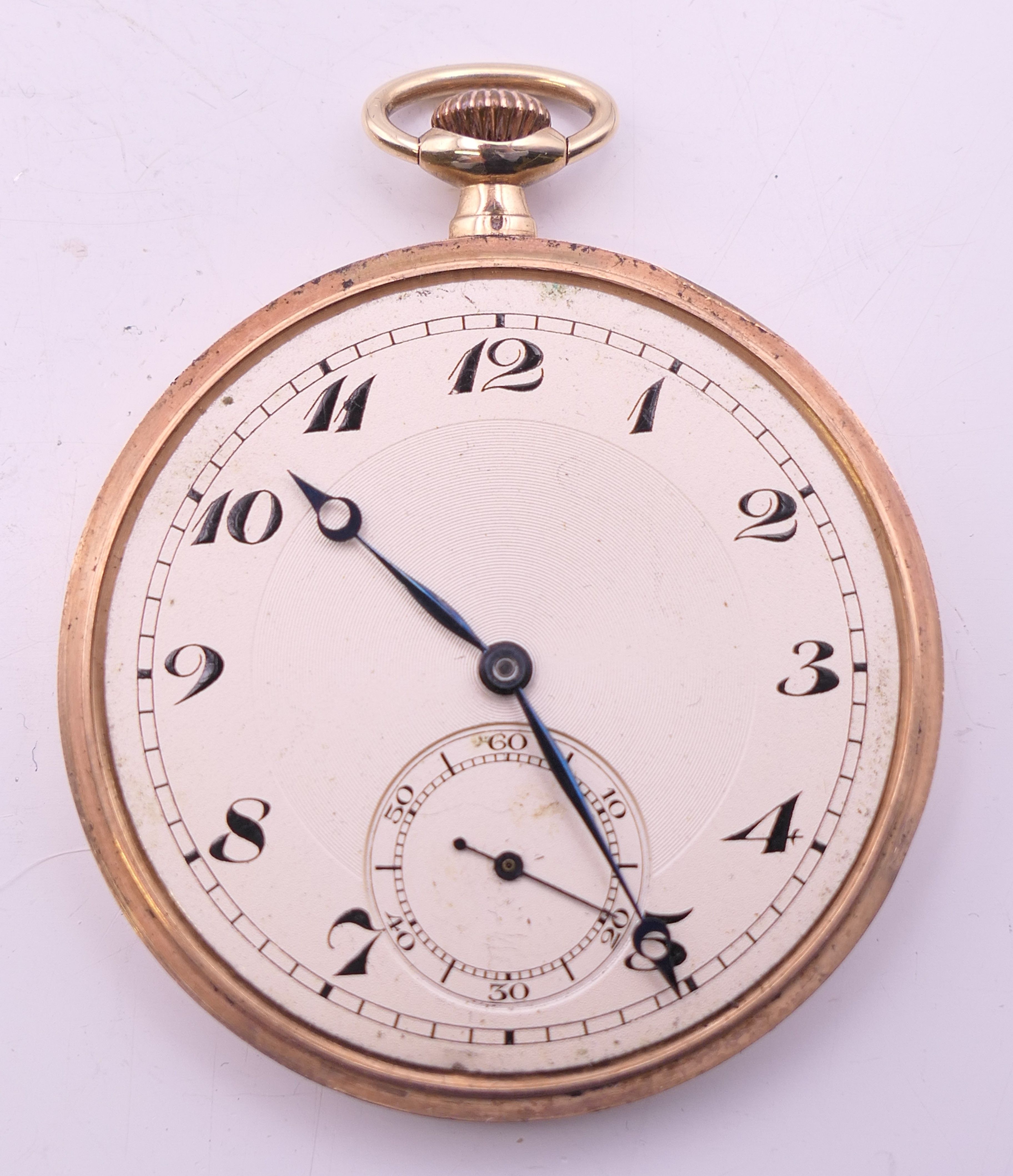 A 9 ct gold cased Dennison pocket watch, hallmarked for Birmingham 1951. 4.5 cm diameter. 49.