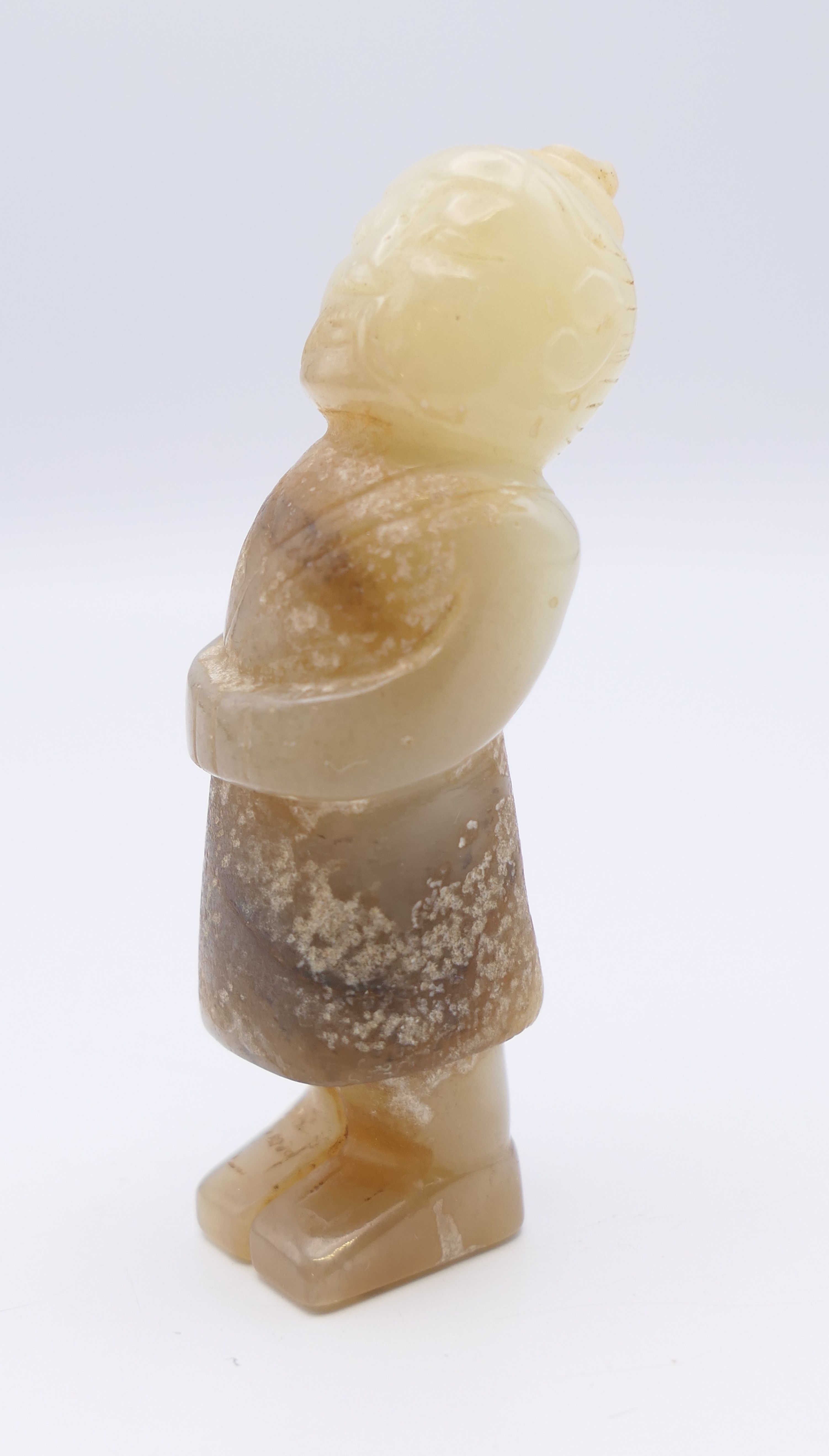 A Chinese jade standing male figure, hands clasped at waist, Han Dynasty. 7 cm high. - Image 2 of 7