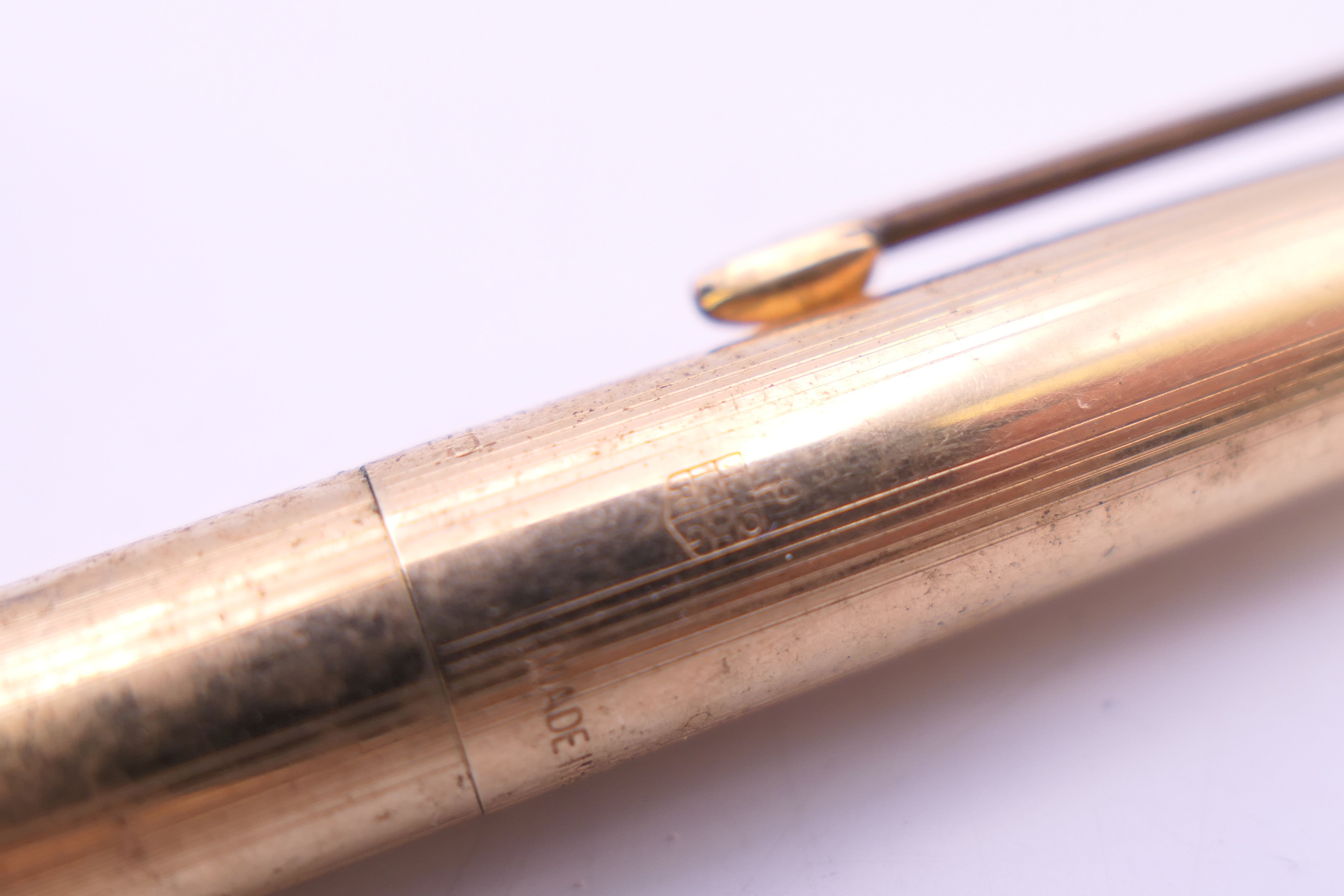 A Parker pen and a Parker pencil. The former 13 cm long. - Image 3 of 4